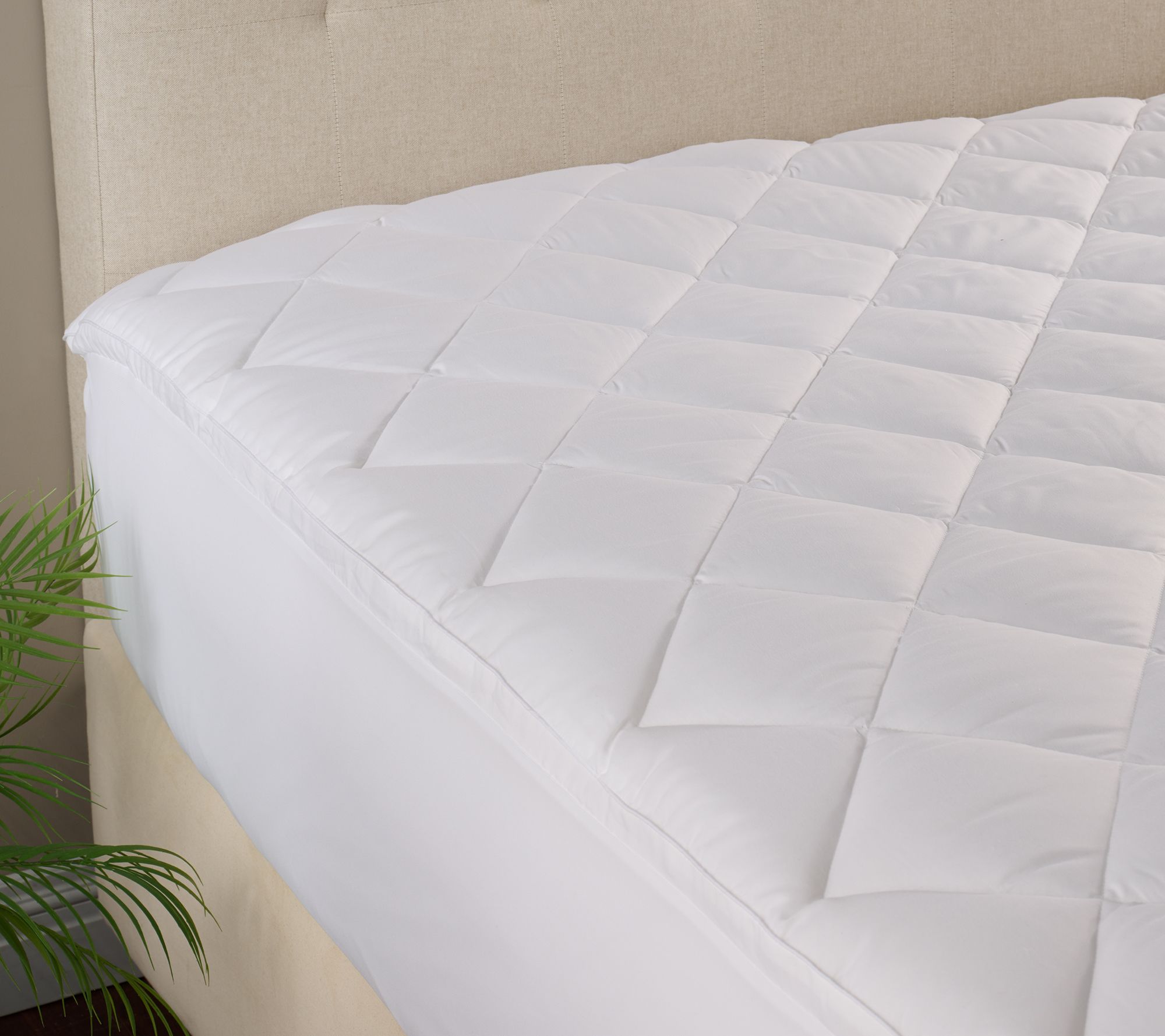 "As Is" Home Reflections Waterproof Mattress Pad- Cal King