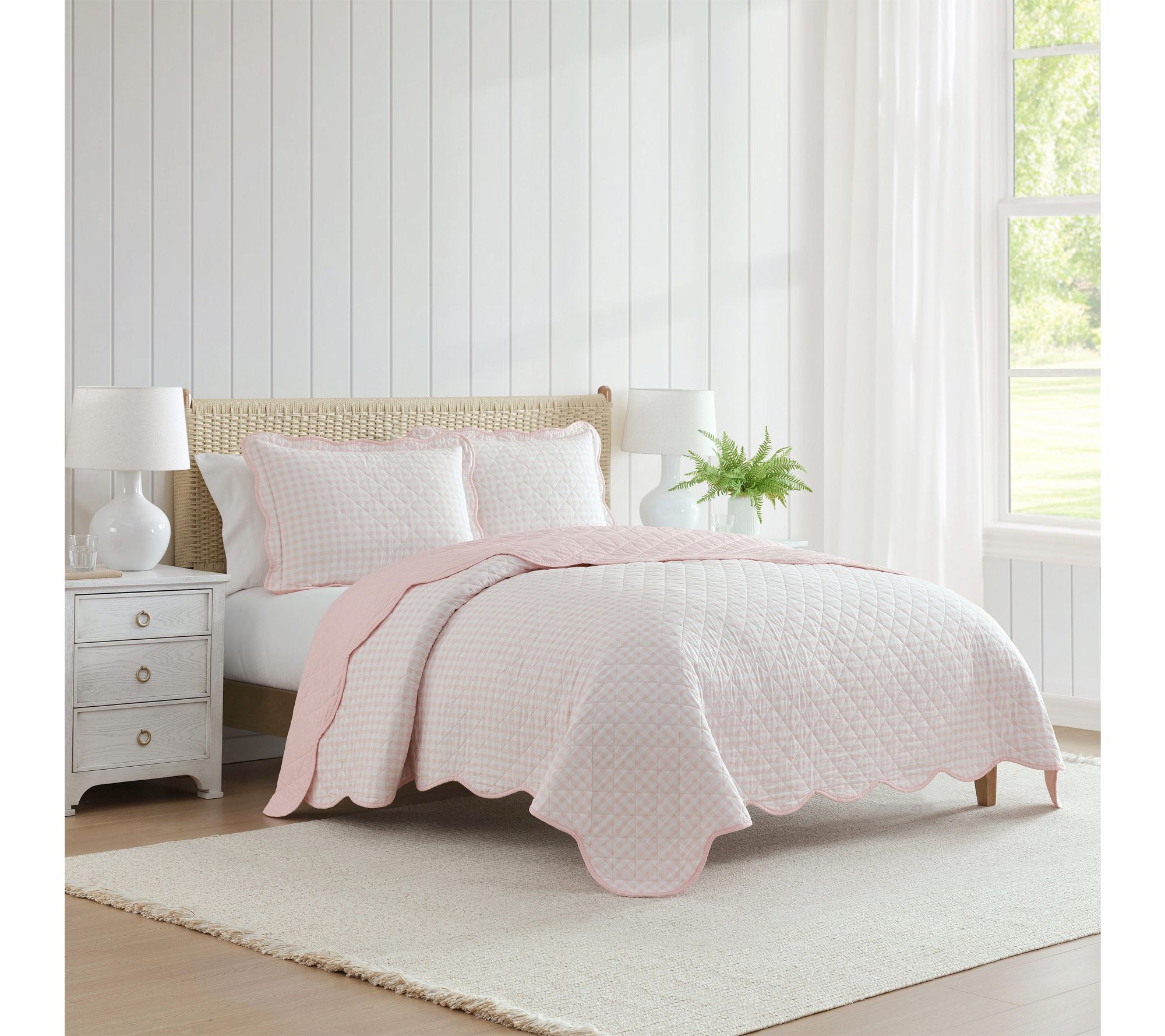 Martha Stewart Olivia Gingham Soft Pink CottonQueen Quilt Set