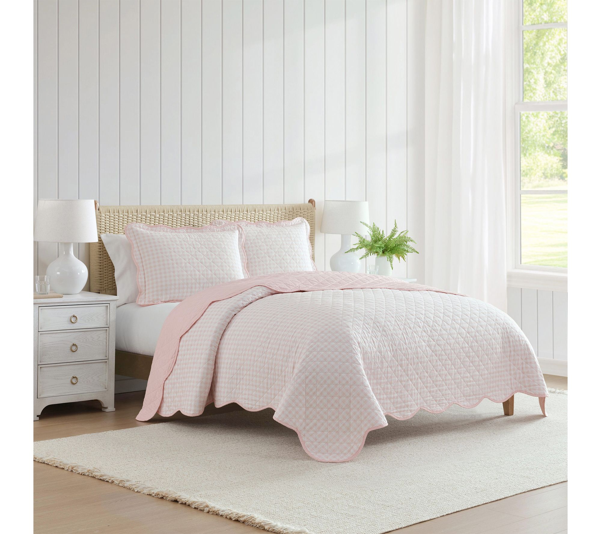 Martha Stewart Olivia Gingham Soft Pink CottonQueen Quilt Set