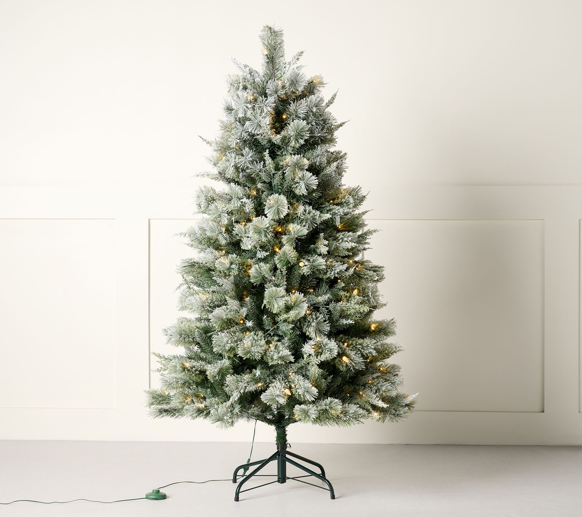 "As Is" Home Reflections 5' LED Cashmere Pine Christmas Tree w/Bag