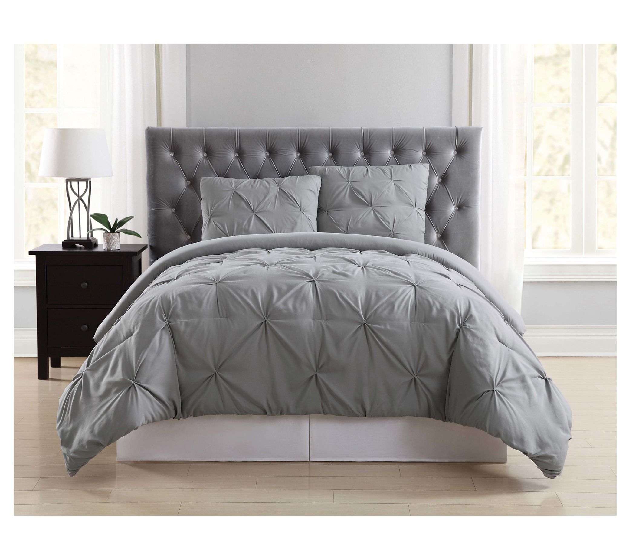 Truly Soft Pleated Full/Queen Duvet Set