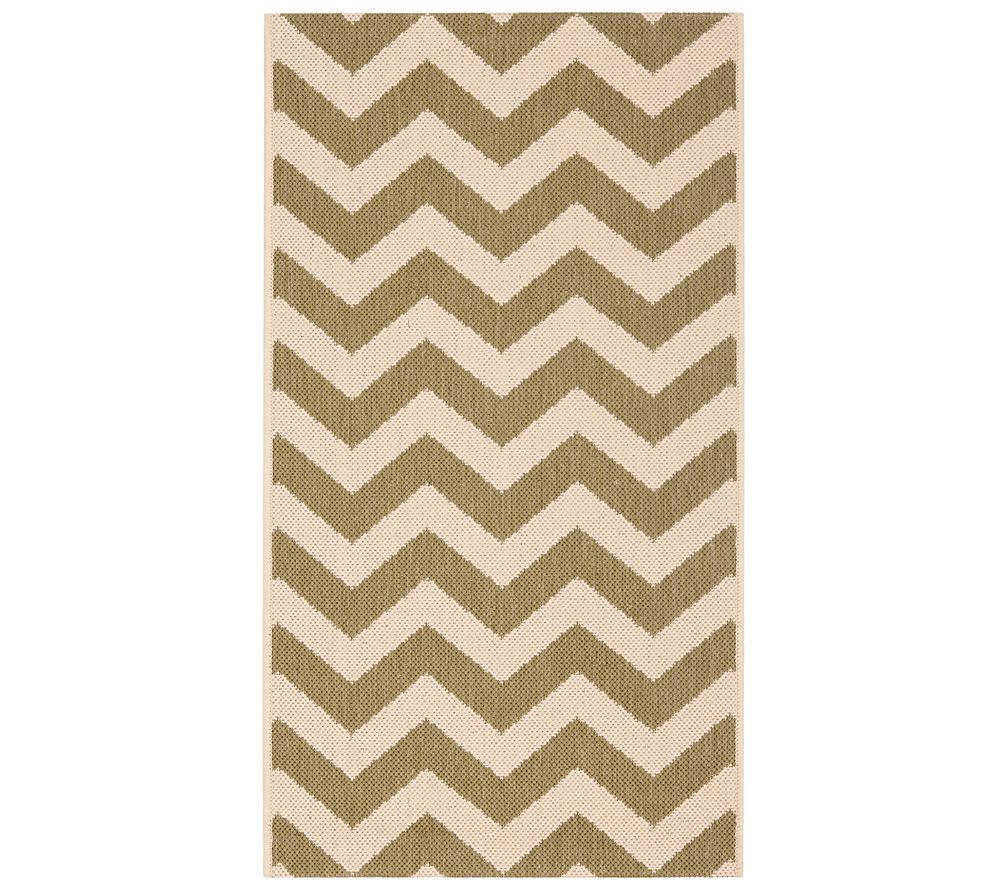 Safavieh 4' x 5'7" Horizontal Zigzag Indoor/Outdoor Rug