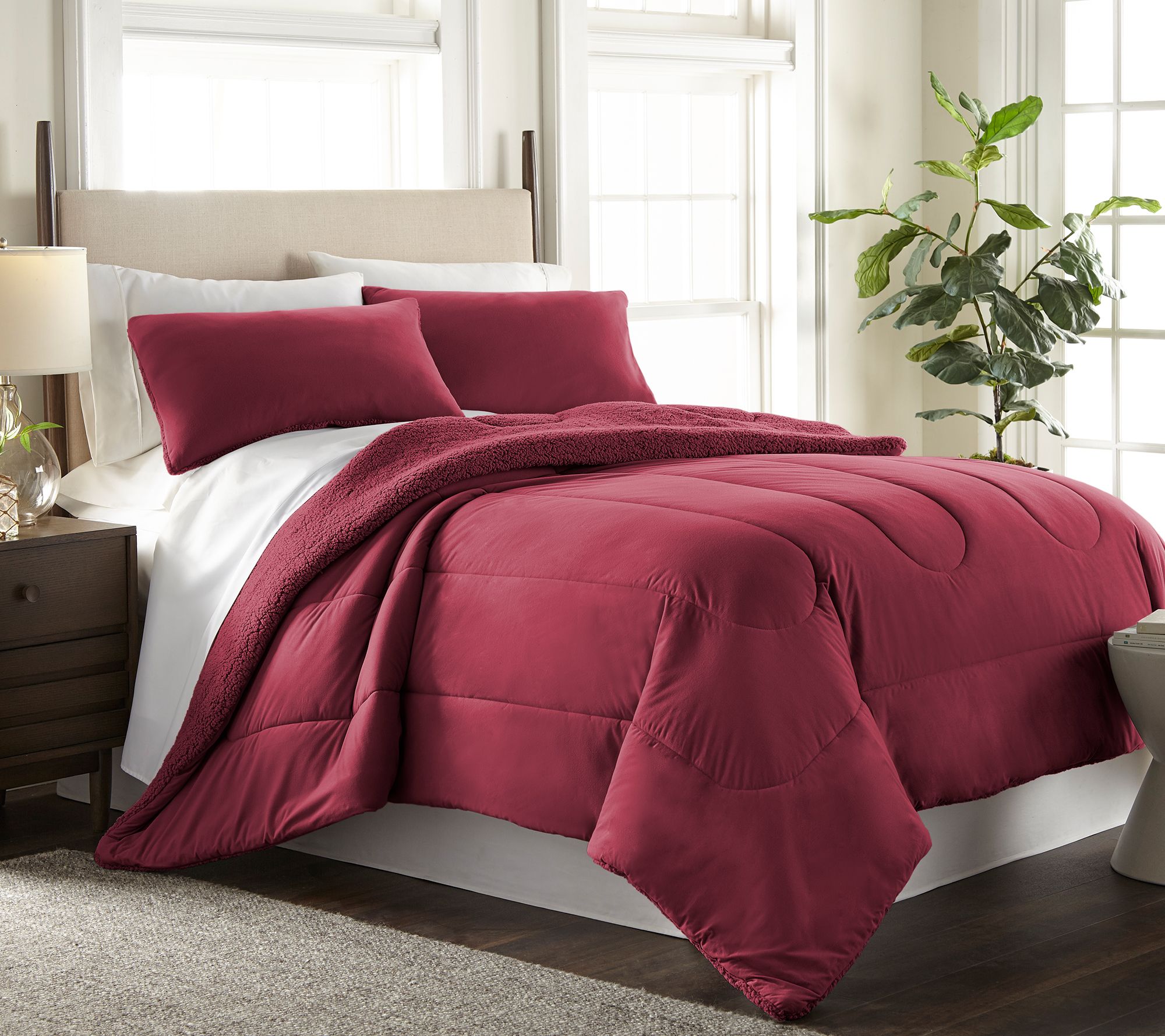 Shavel King MicroFlannel Reverse to Sherpa Comf orter Set