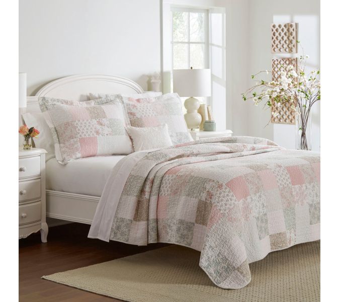 Laura Ashley Celina Patchwork Pink Twin Quilt-Sham Set