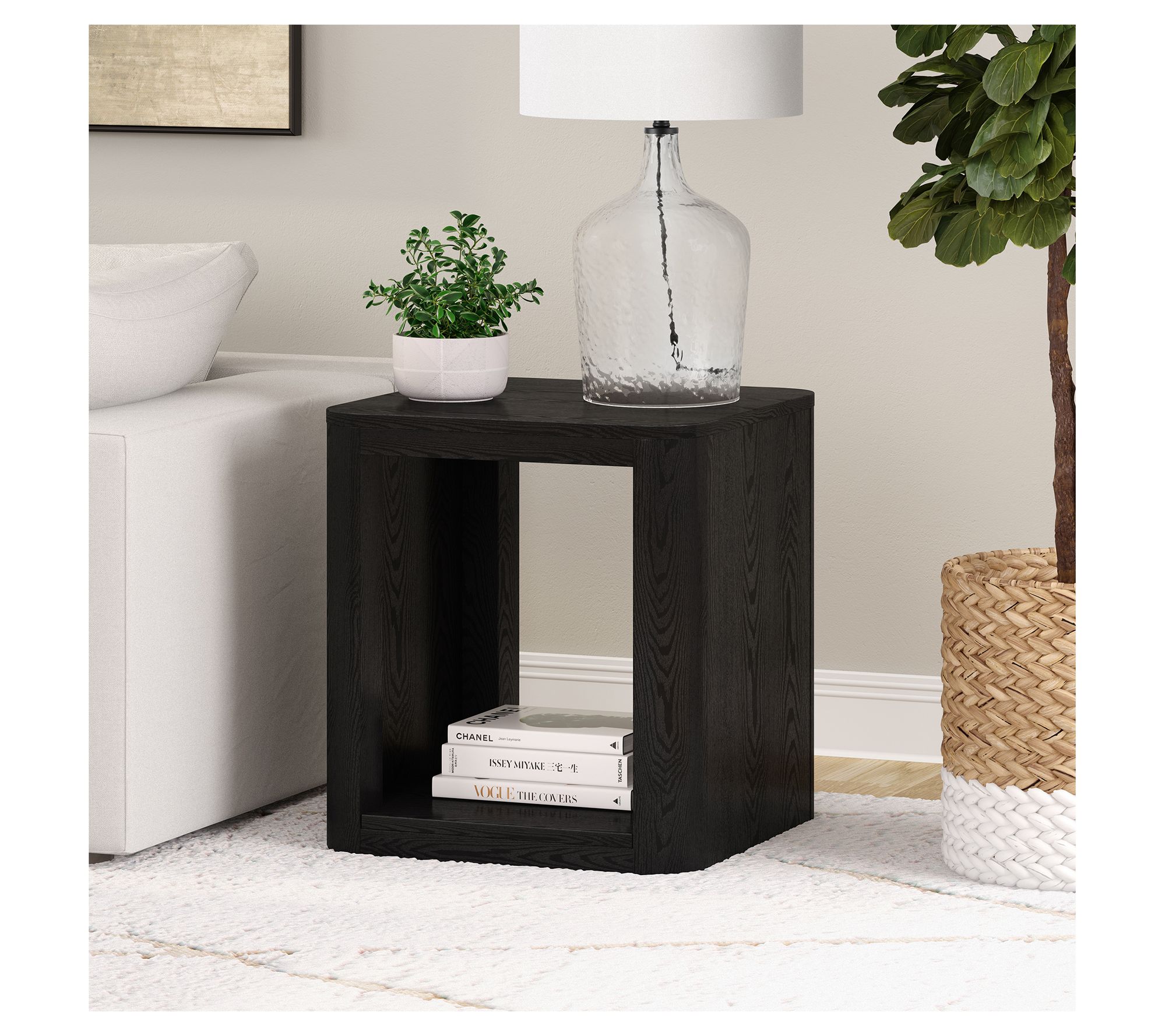 Hudson&Canal Kellan 20" Wide Square Side Table