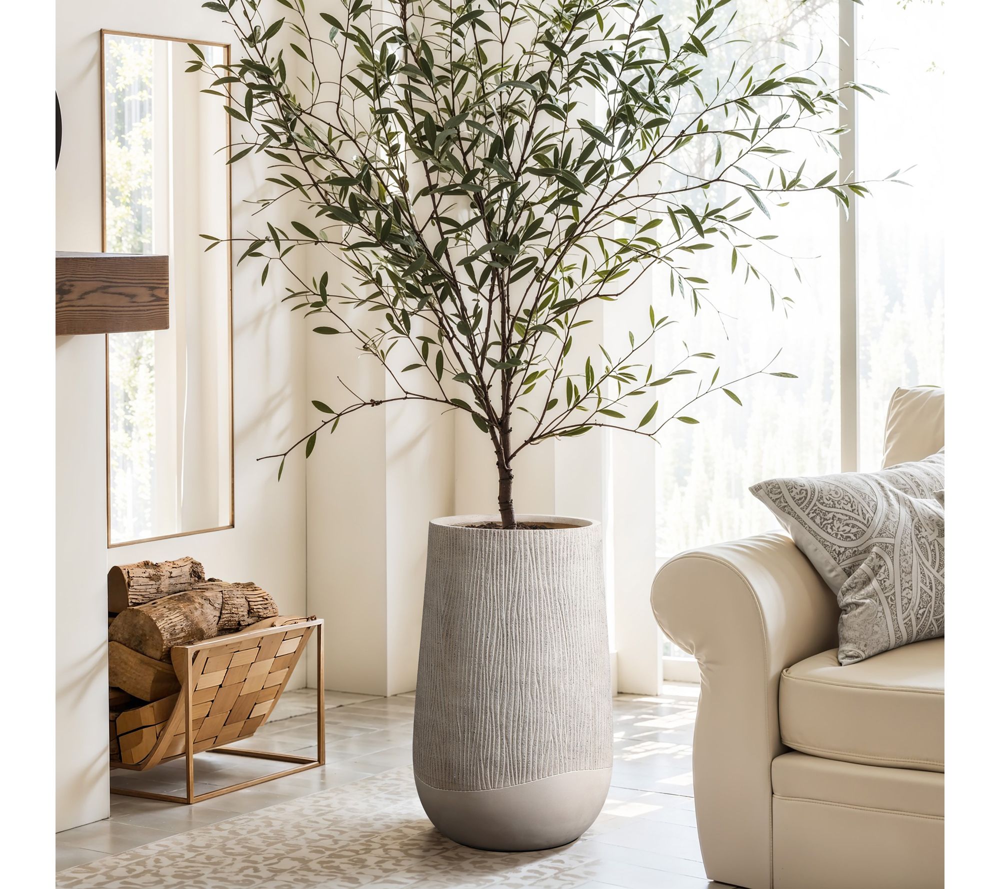 LuxenHome Tan w/ Wood-Like Texture 27.2"H Tapered MgO Planter