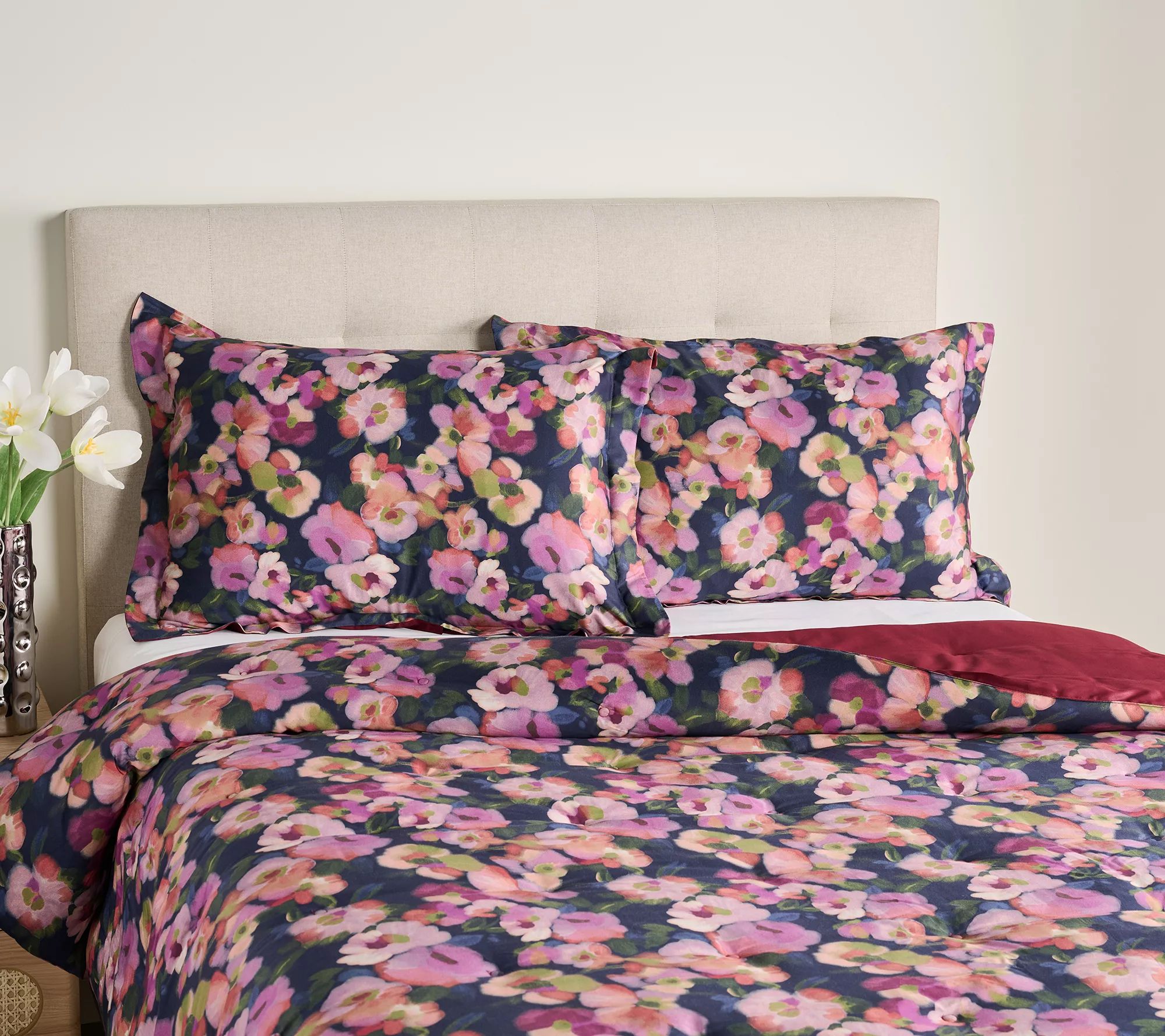 LOGO Home 3pc Tufted Blurred Floral Comforter Set- King