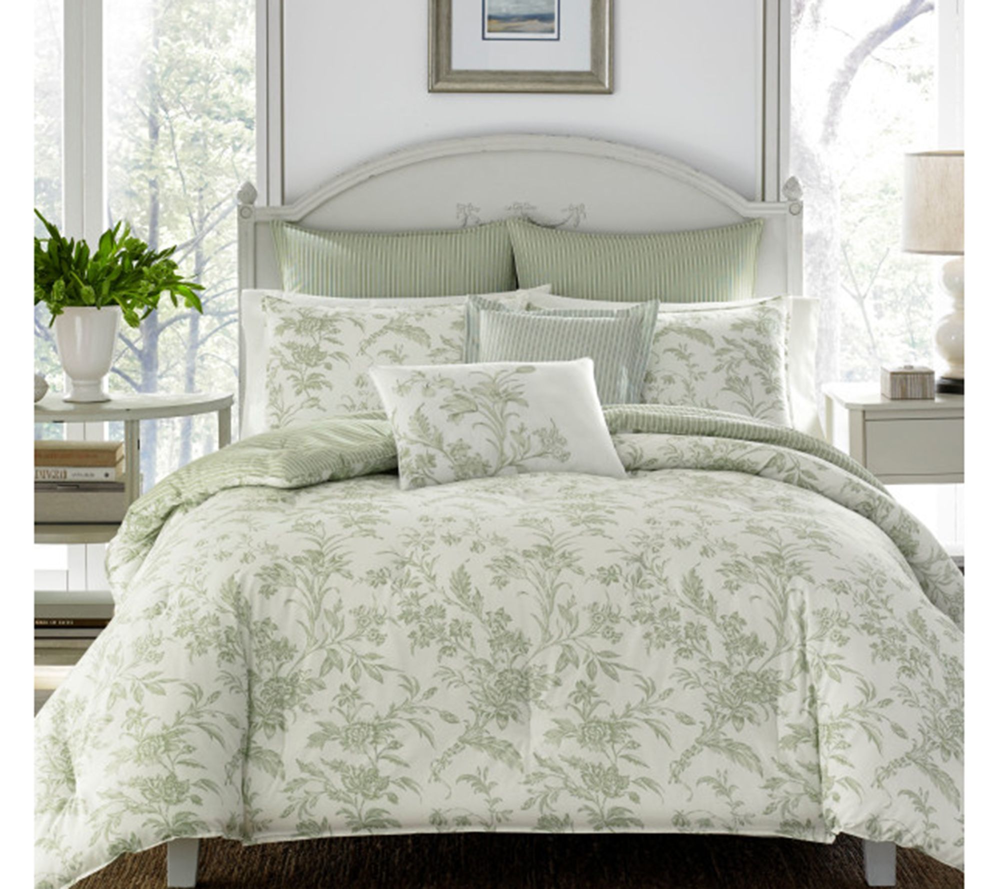 Laura Ashley Na talie Green Kin g Comforter Sha m Bonus Set