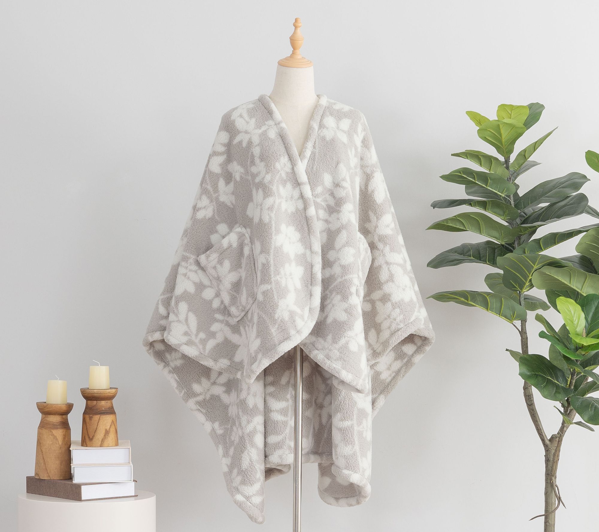 Berkshire Botanical Vine Sherpa Wearable Throw