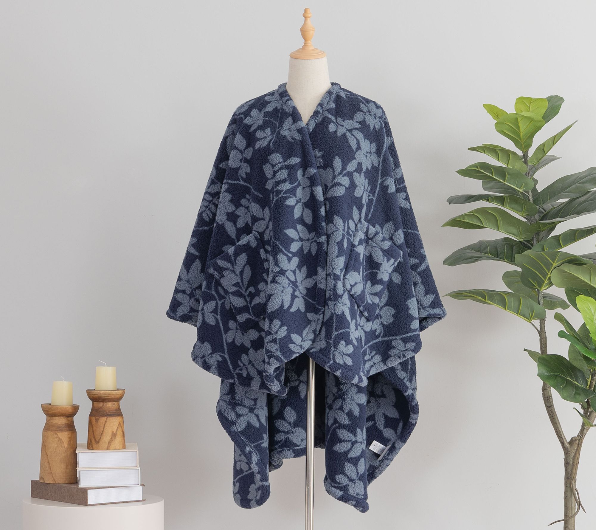 Berkshire Botanical Vine Sherpa Wearable Throw