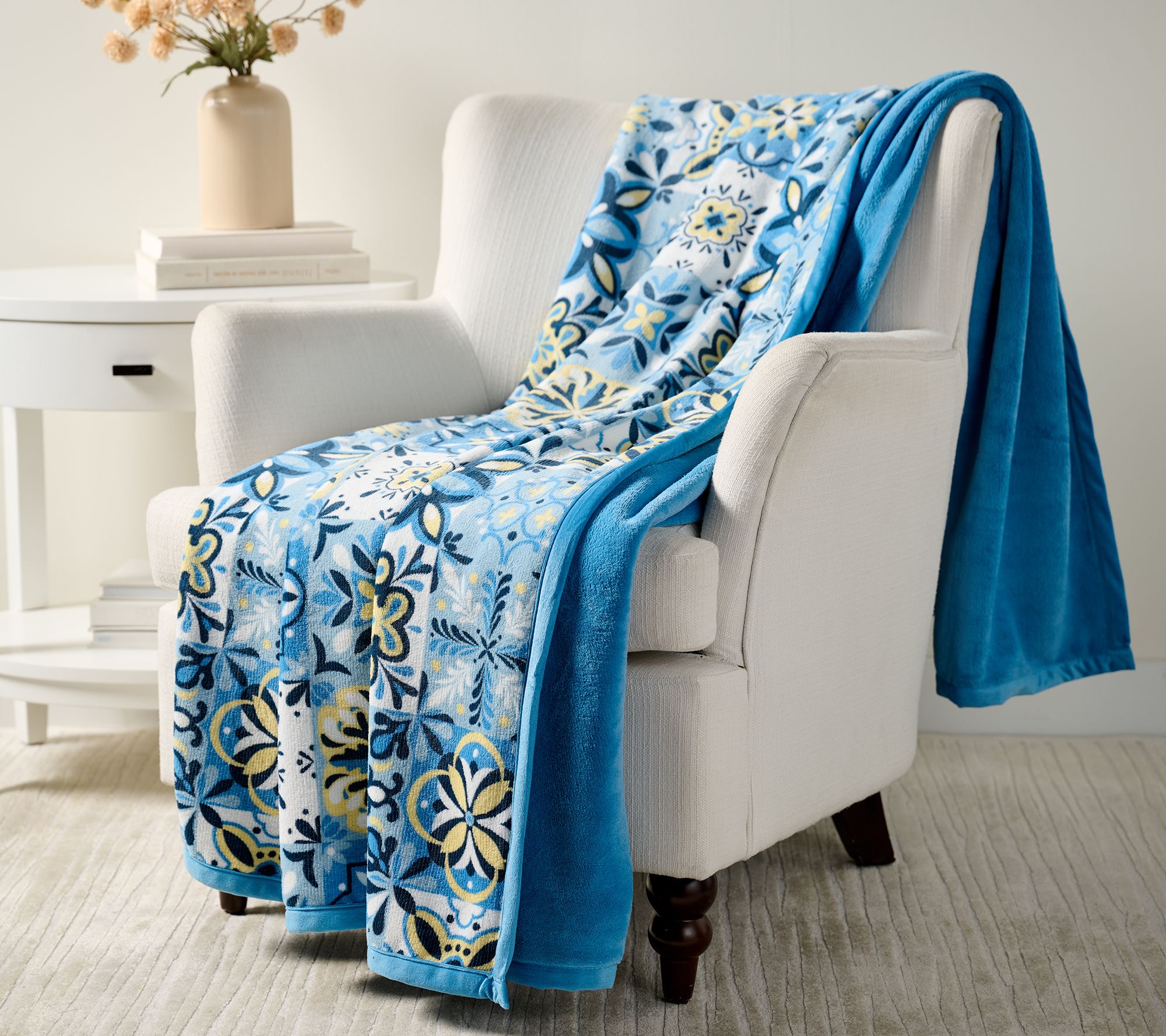 "As Is" Home Reflections Spring Plush 60x80 Throw