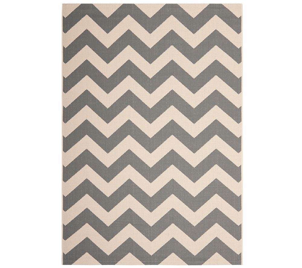 Safavieh 5'3" x 7'7" Horizontal Zigzag Indoor/Outdoor Rug