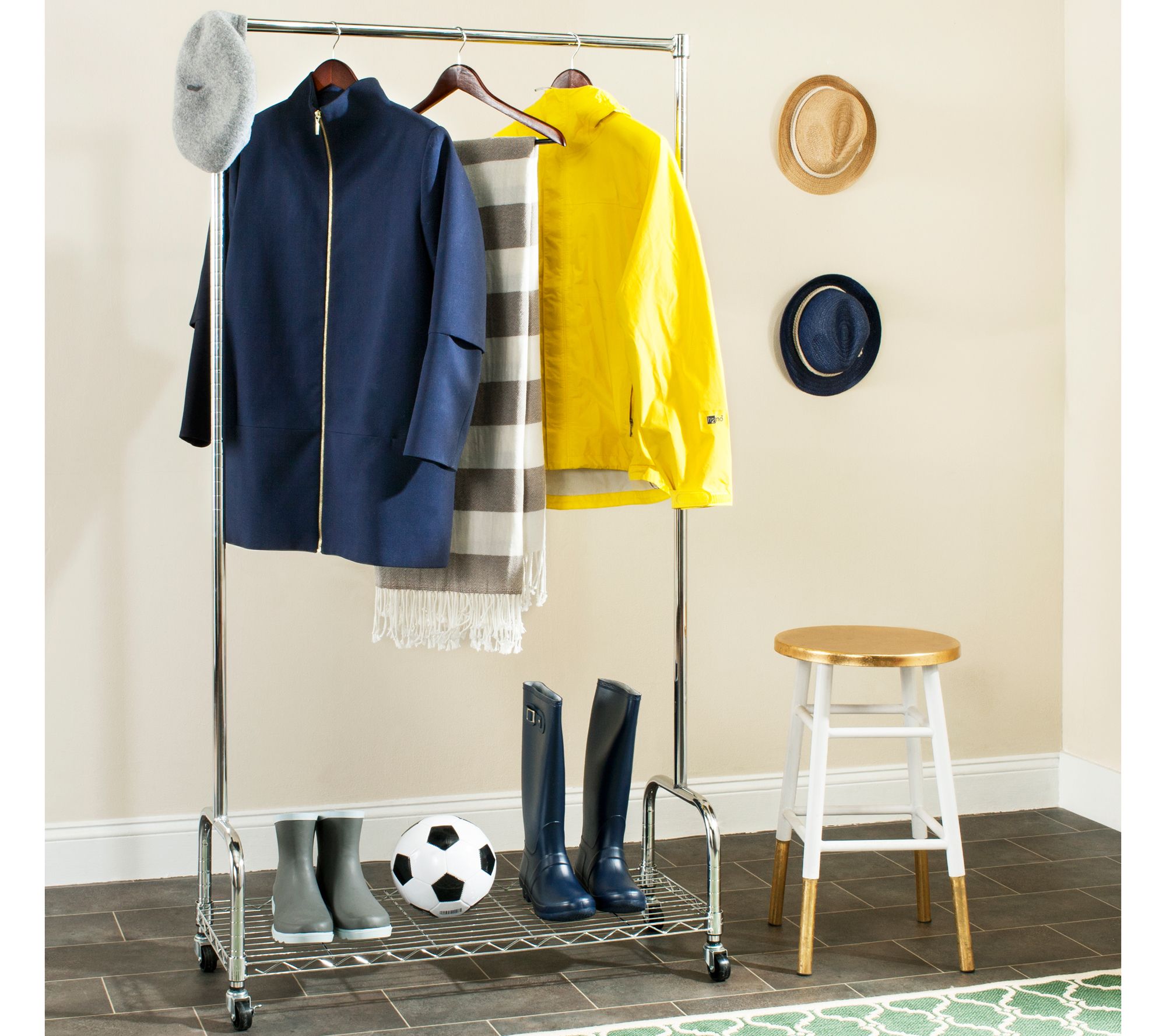 Christian Steel Wire SingleRod Clothes Rack