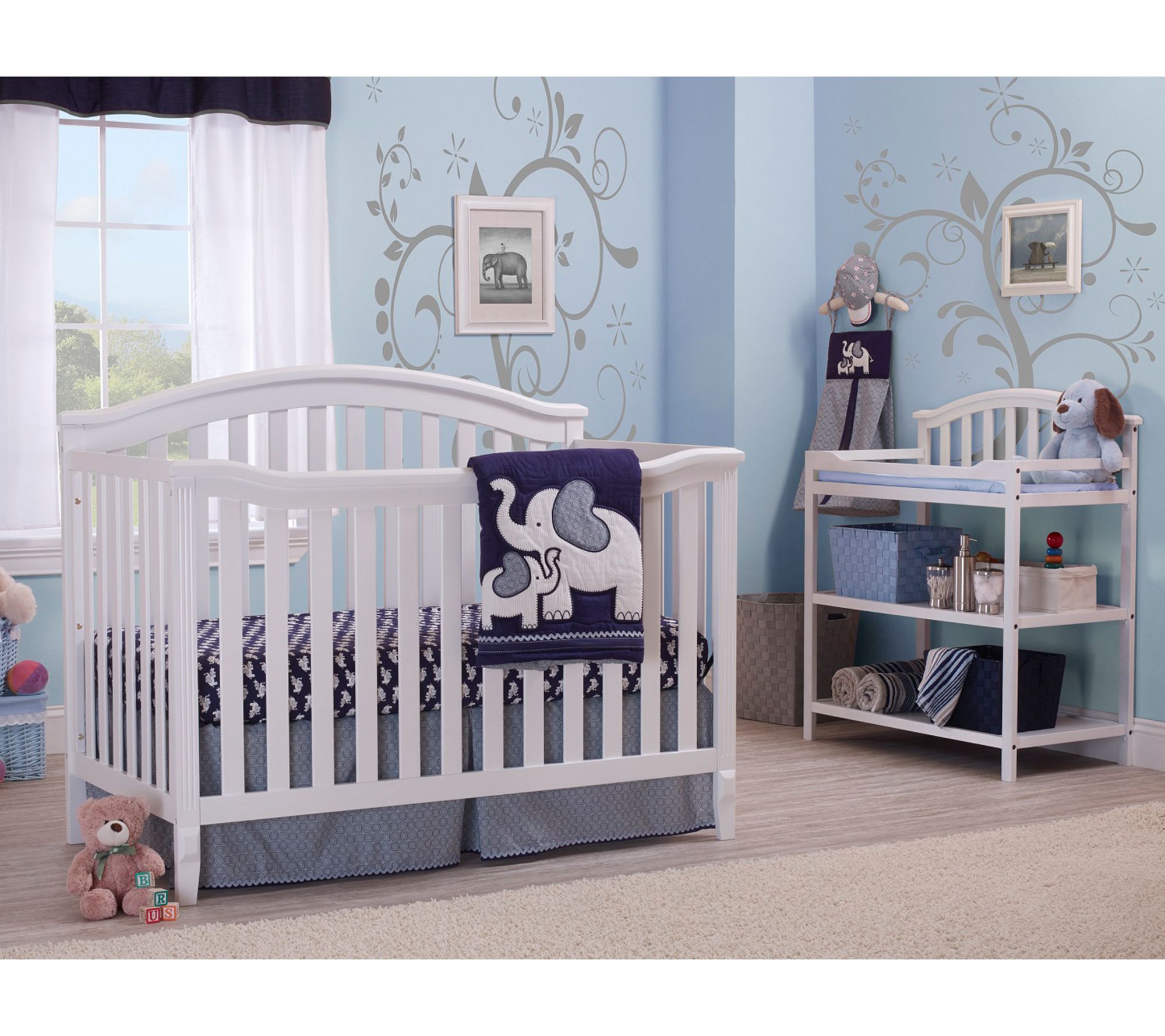 Sorelle Berkley 4-in-1 Convertible Crib