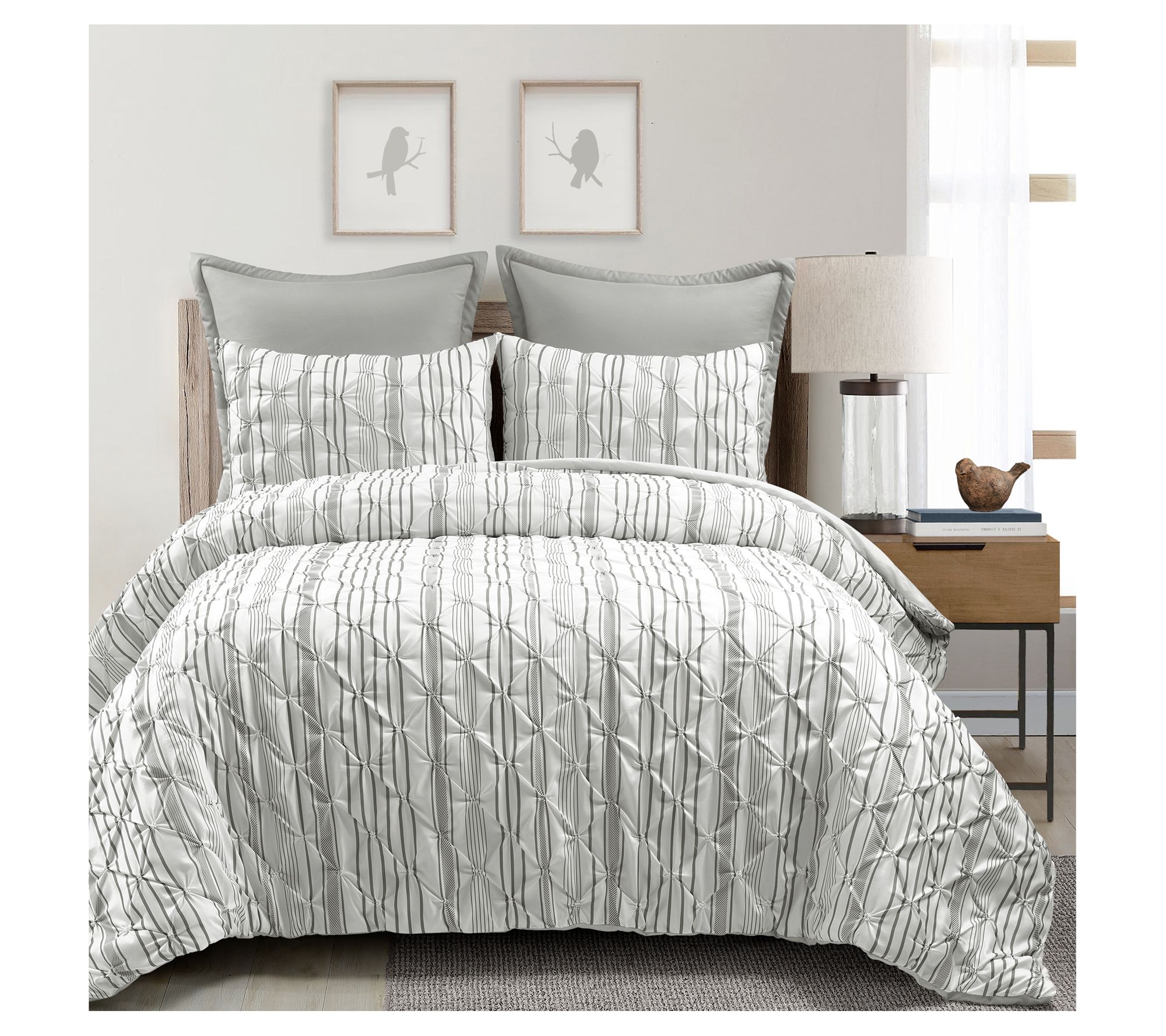 Lush Decor Ravello Pintuck Stripe Comforter 5-Piece Set F/QN