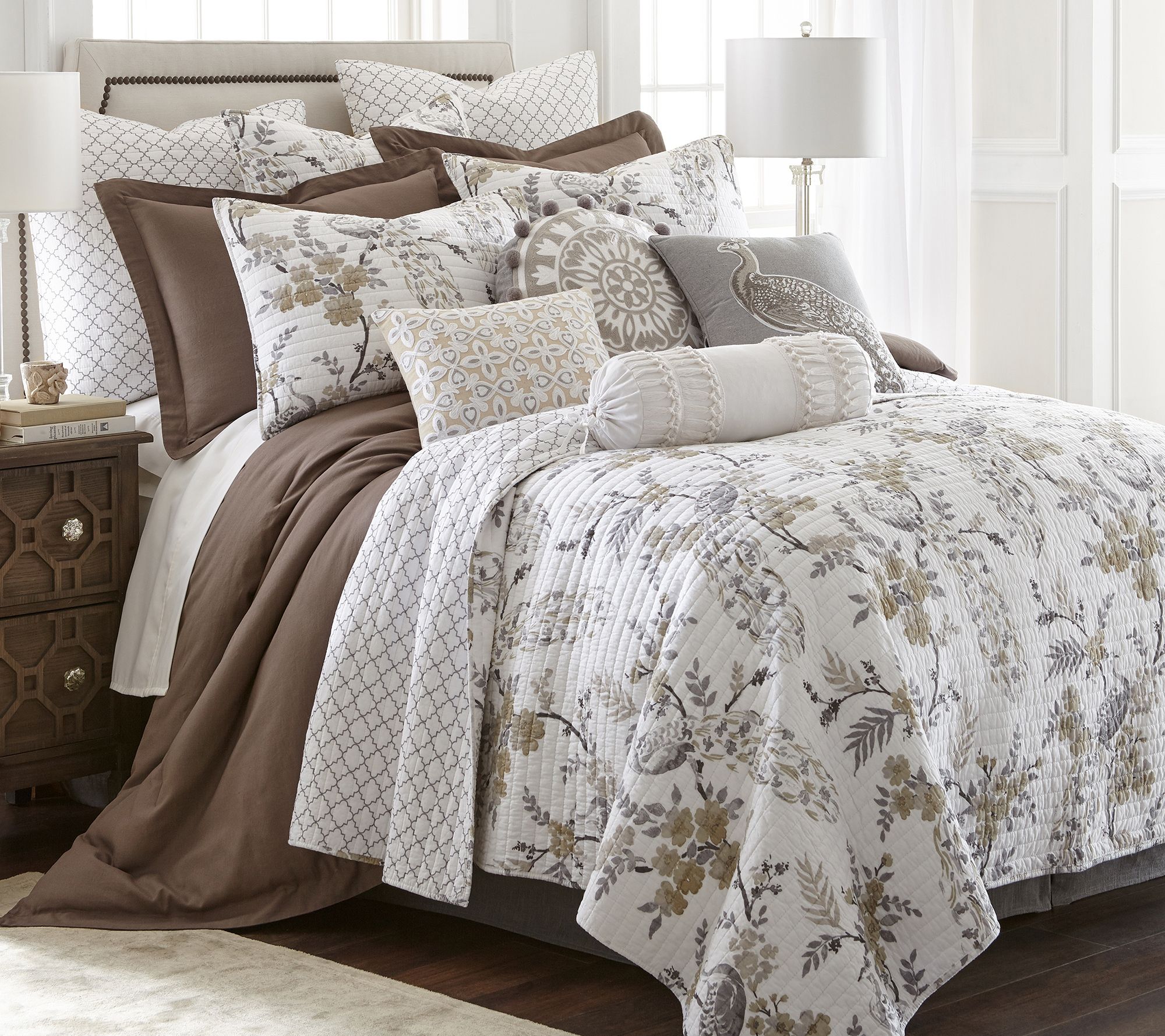 Levtex Home Pisa 3-Piece Floral Full/Queen Quilt Set - QVC.com