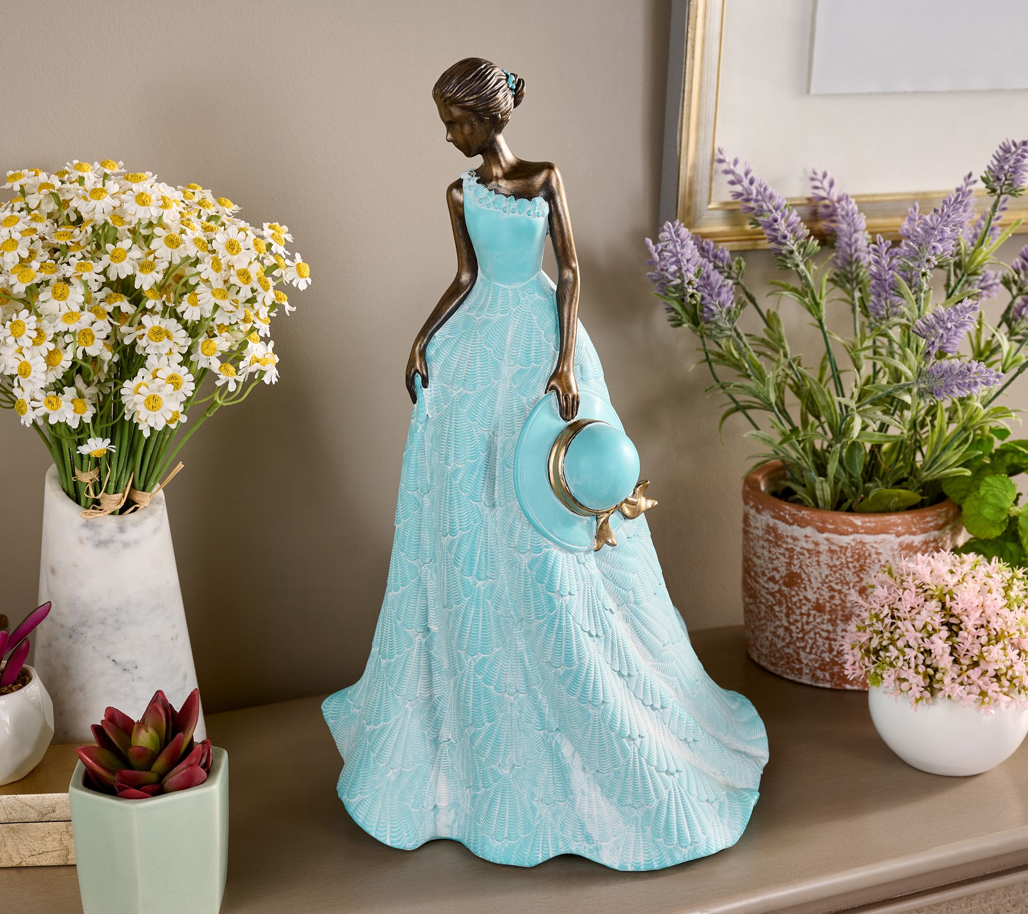 Indoor/Outdoor 16" Seaside Maiden with Hat by Valerie