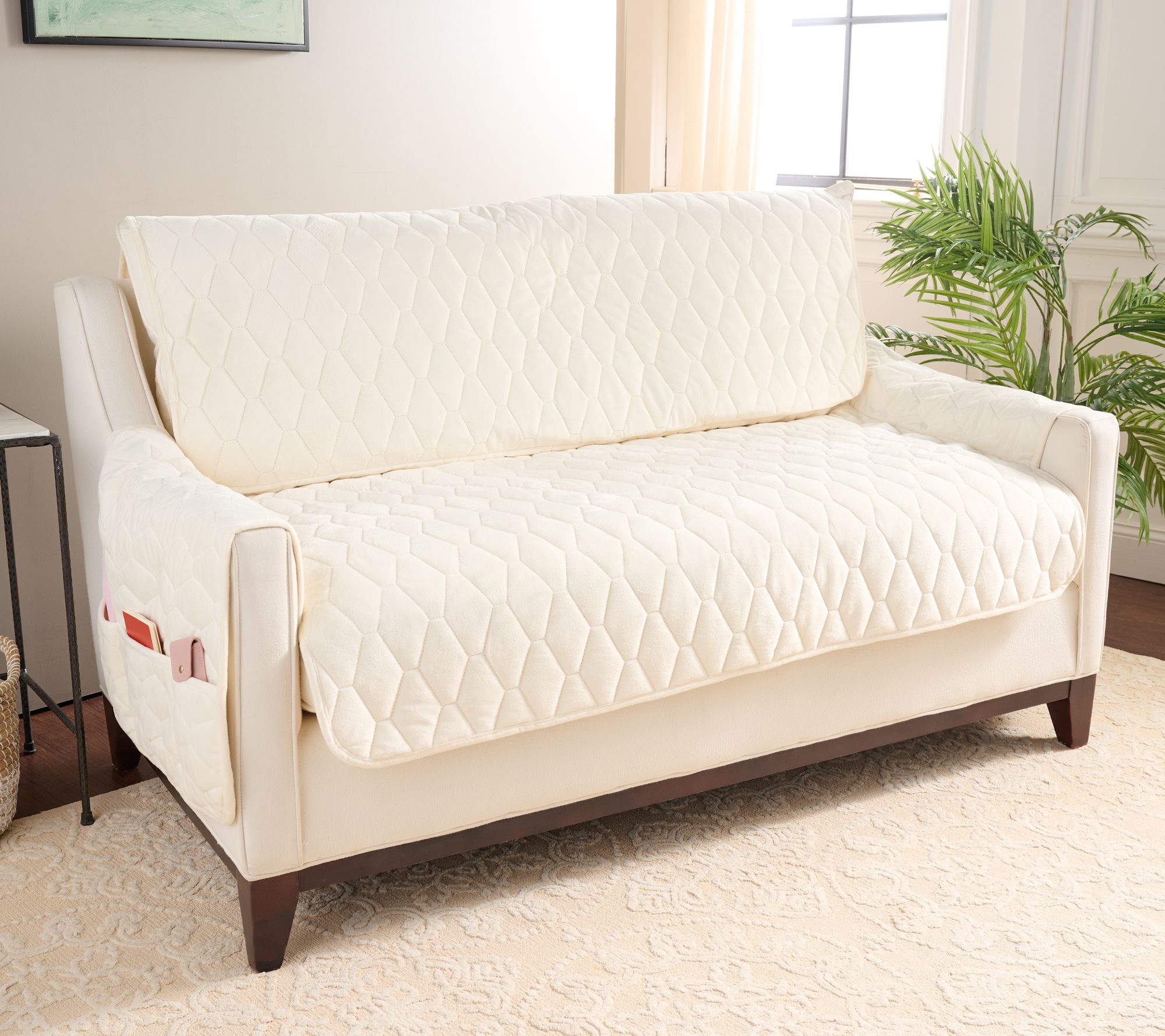 Home Reflections Micromink Pin-Sonic Loveseat Cover