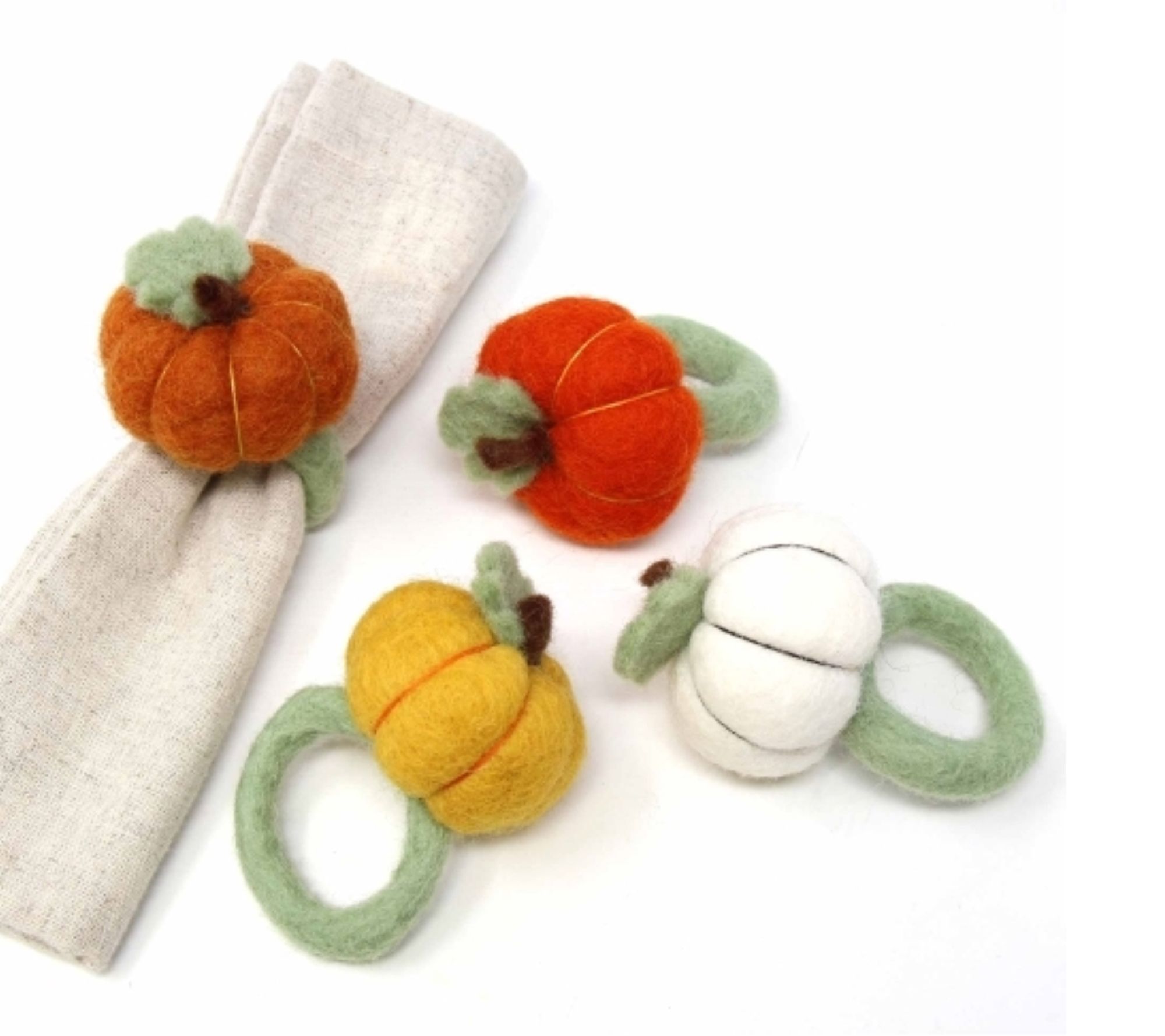 Global Crafts Pumpkin Spice Napkin Rings, Set o f Four