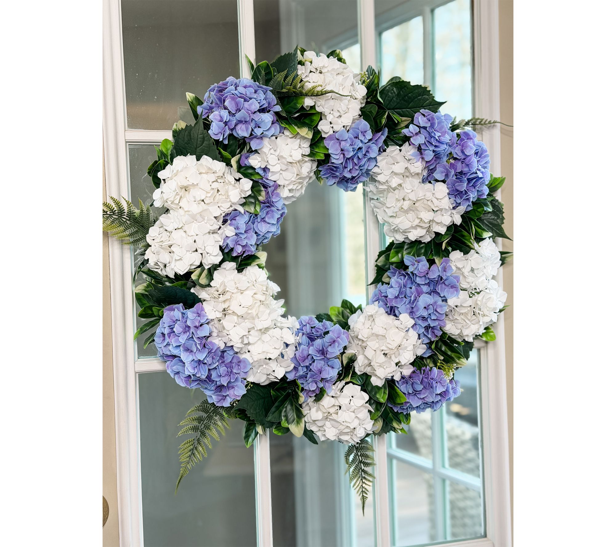 Simply Stunning Indoor/Outdoor 24" Hydrangea Wreath by Janine Graff
