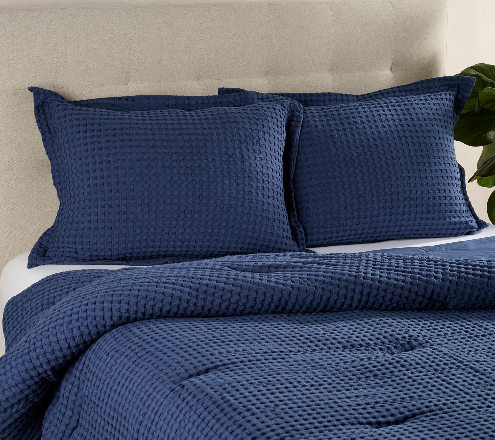 "As Is" 100% Cotton Twin Waffle Comforter & Sham Set by Kim