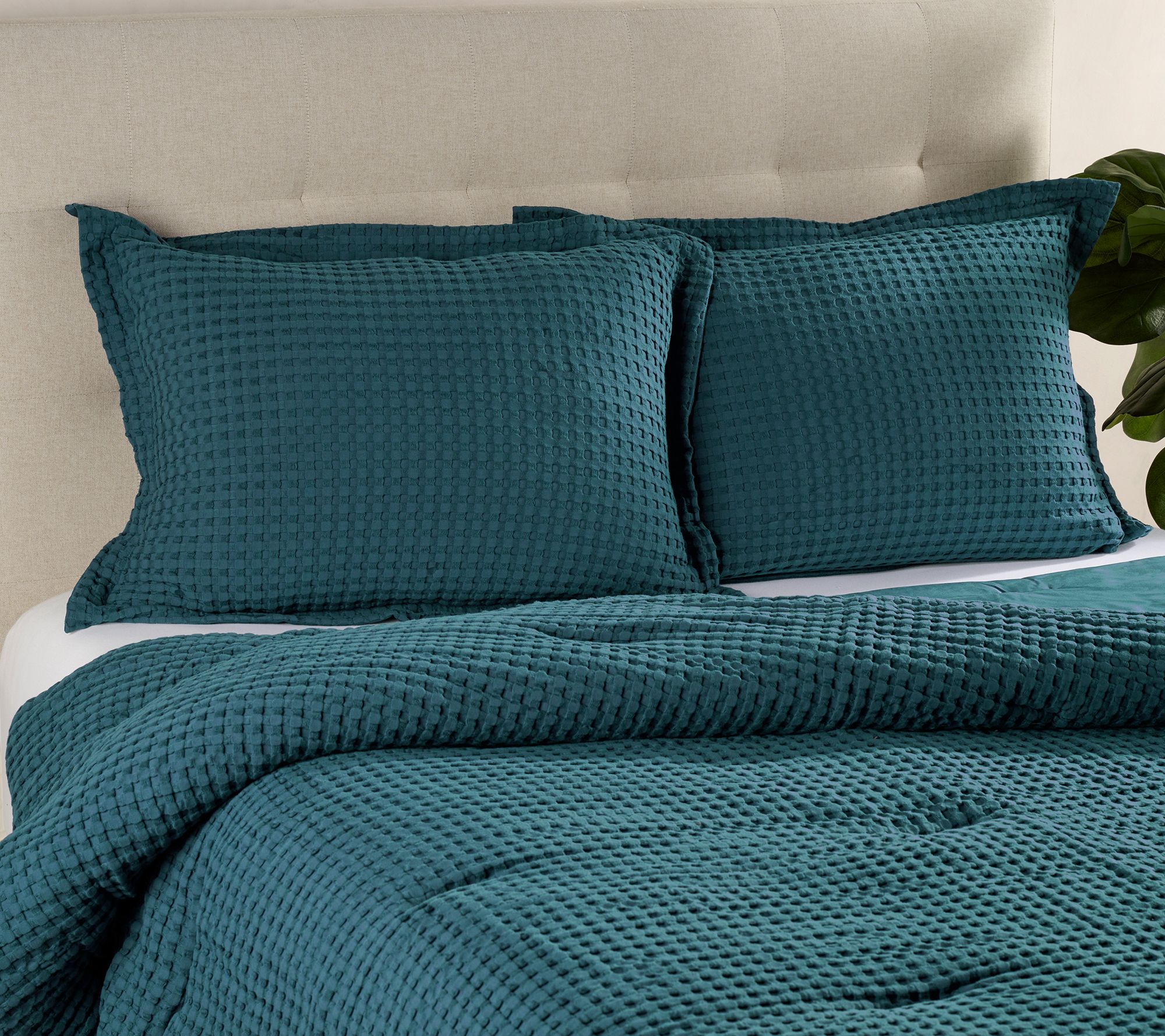 "As Is" 100% Cotton Twin Waffle Comforter & Sham Set by Kim