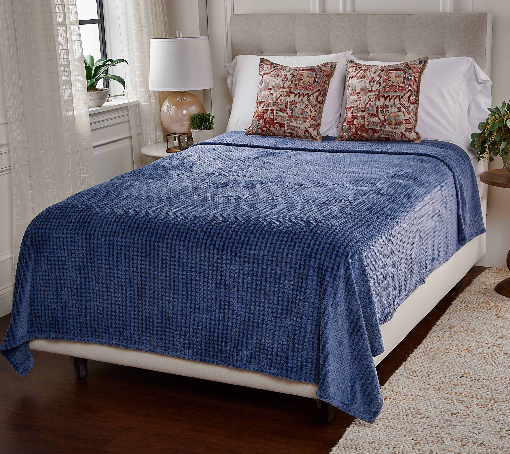 Berkshire Plush Dobby Matte Shine Blanket Queen