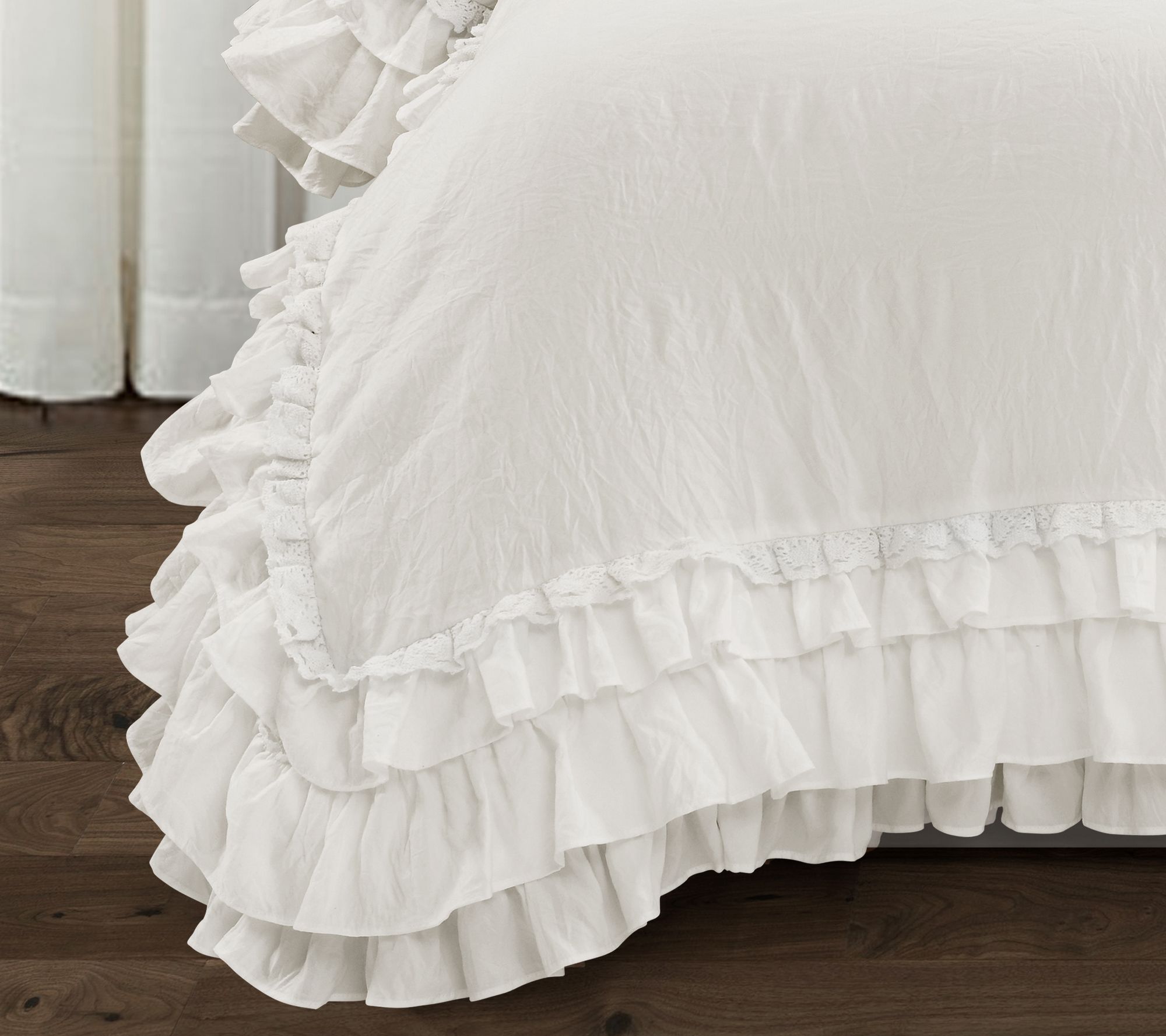 Ella Shabby Chic Ruffle Lace 2Piece TwinXL Comforter Set