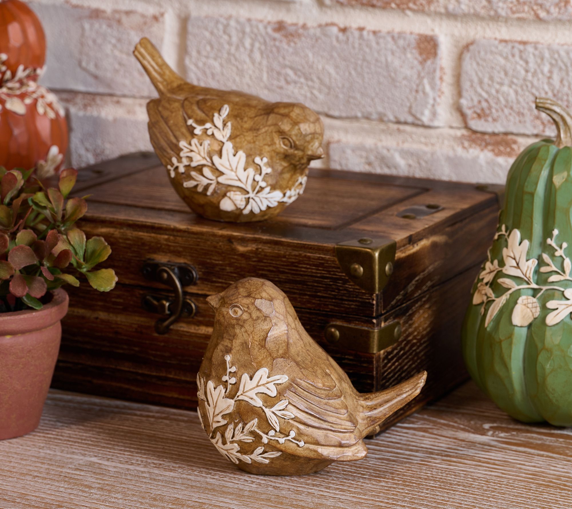 Set of 2 Bird Figures with Leaf Design by Valerie