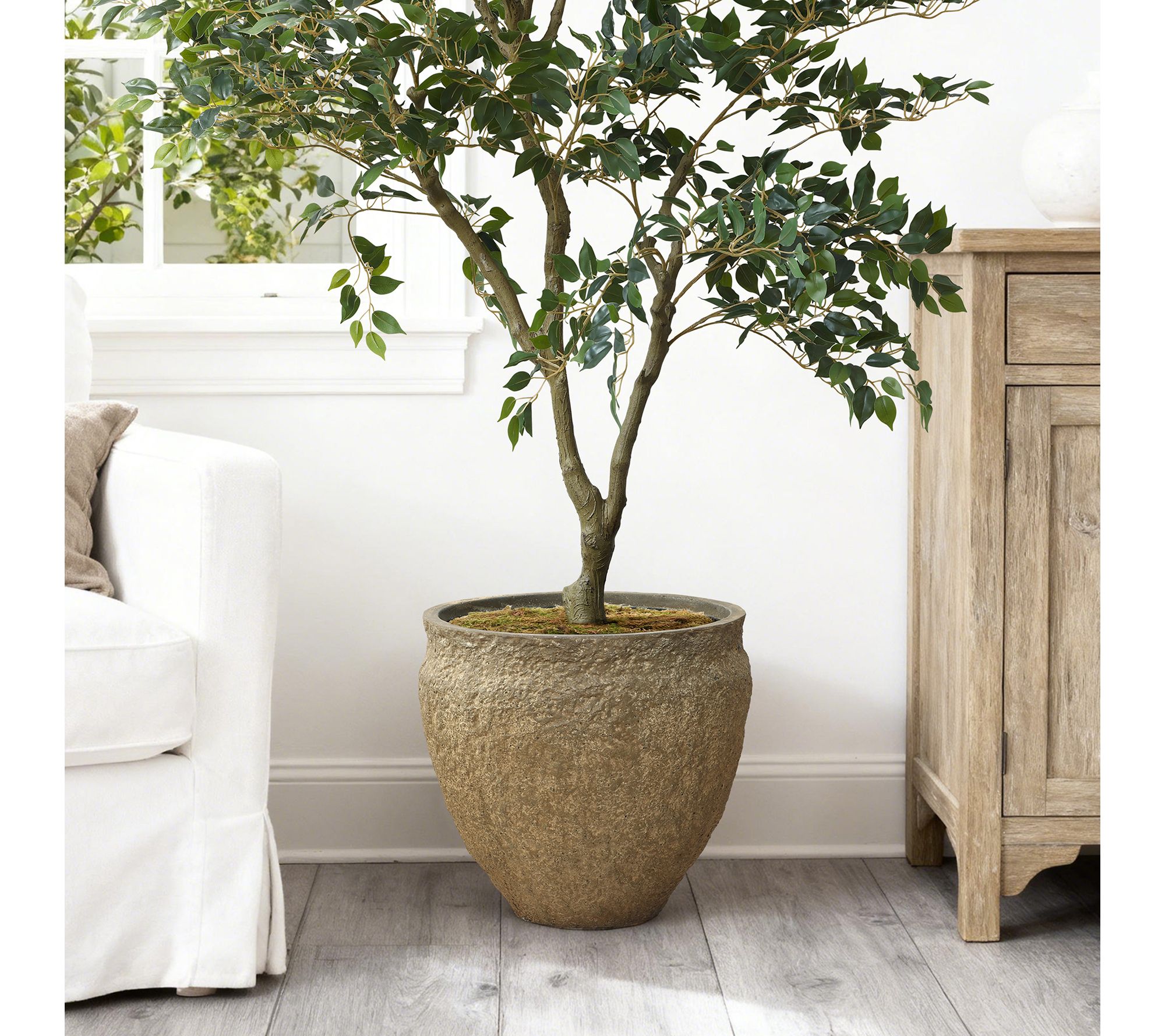 LuxenHome Weathered Earthstone Green Planter, 16.5" Round Pot