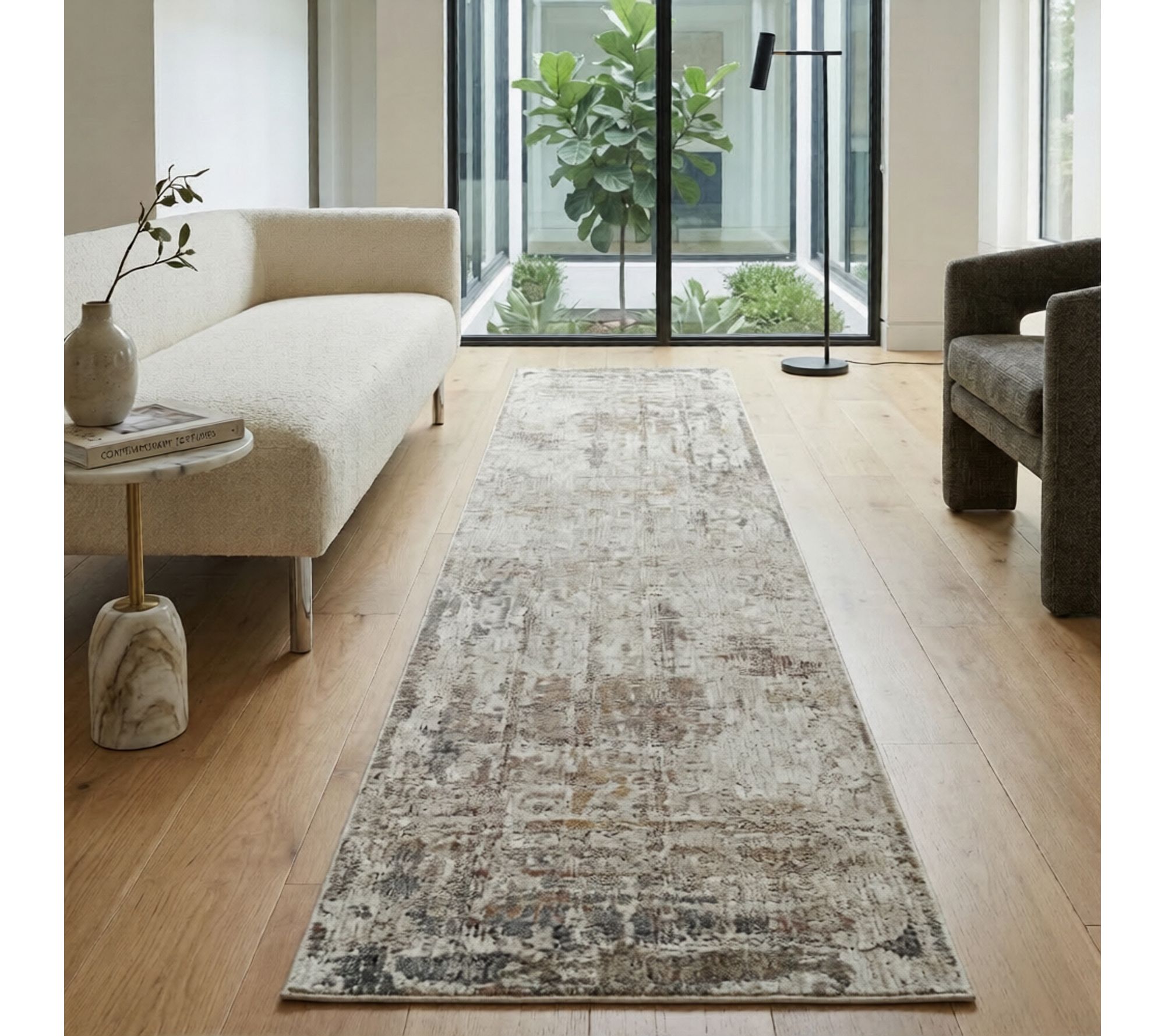 Sealy Easton Abstract Powerloom Runner Rug, 2'6" X 10'
