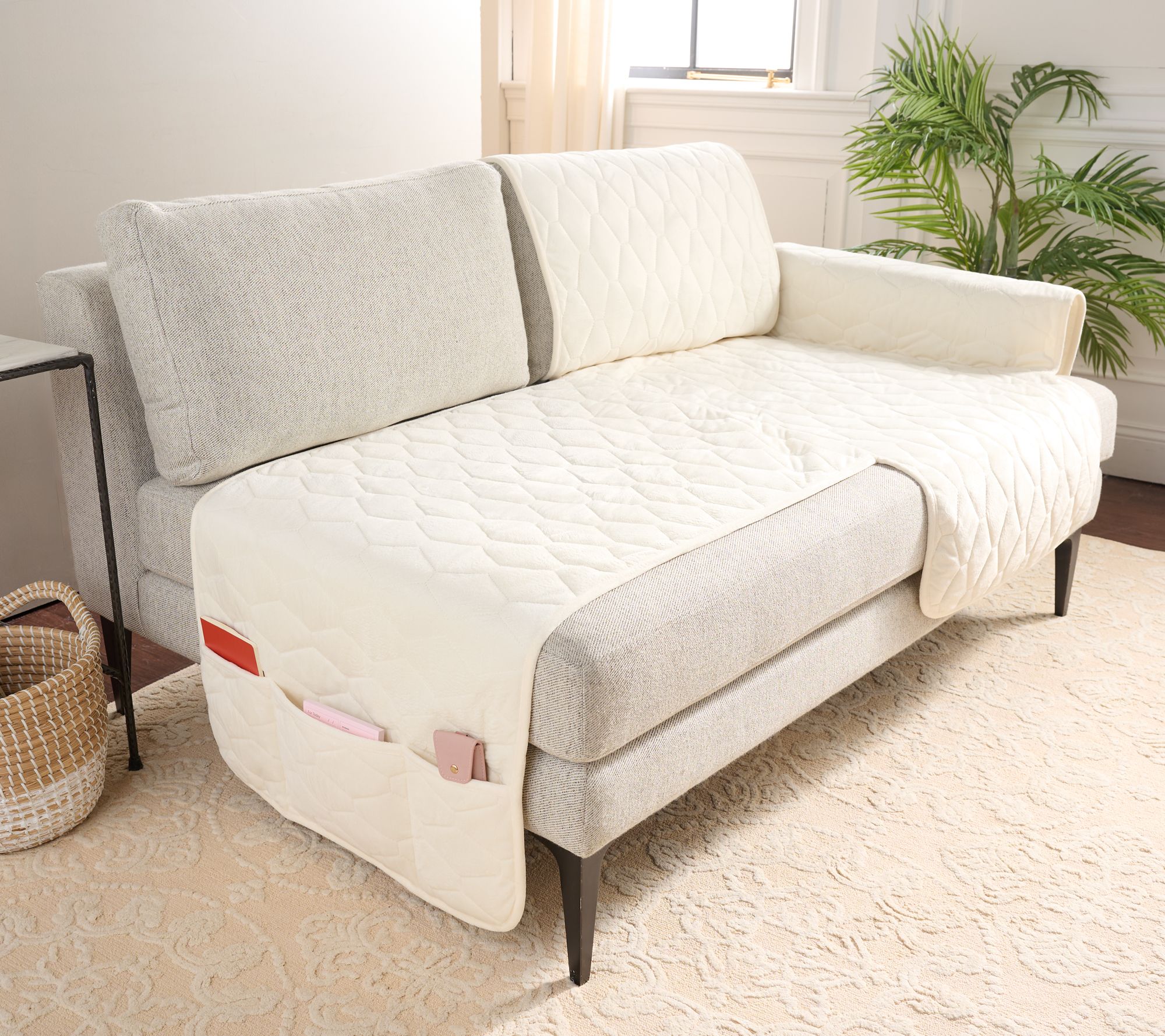 "As Is" Home Reflections Micromink Pin-Sonic Corner Cover