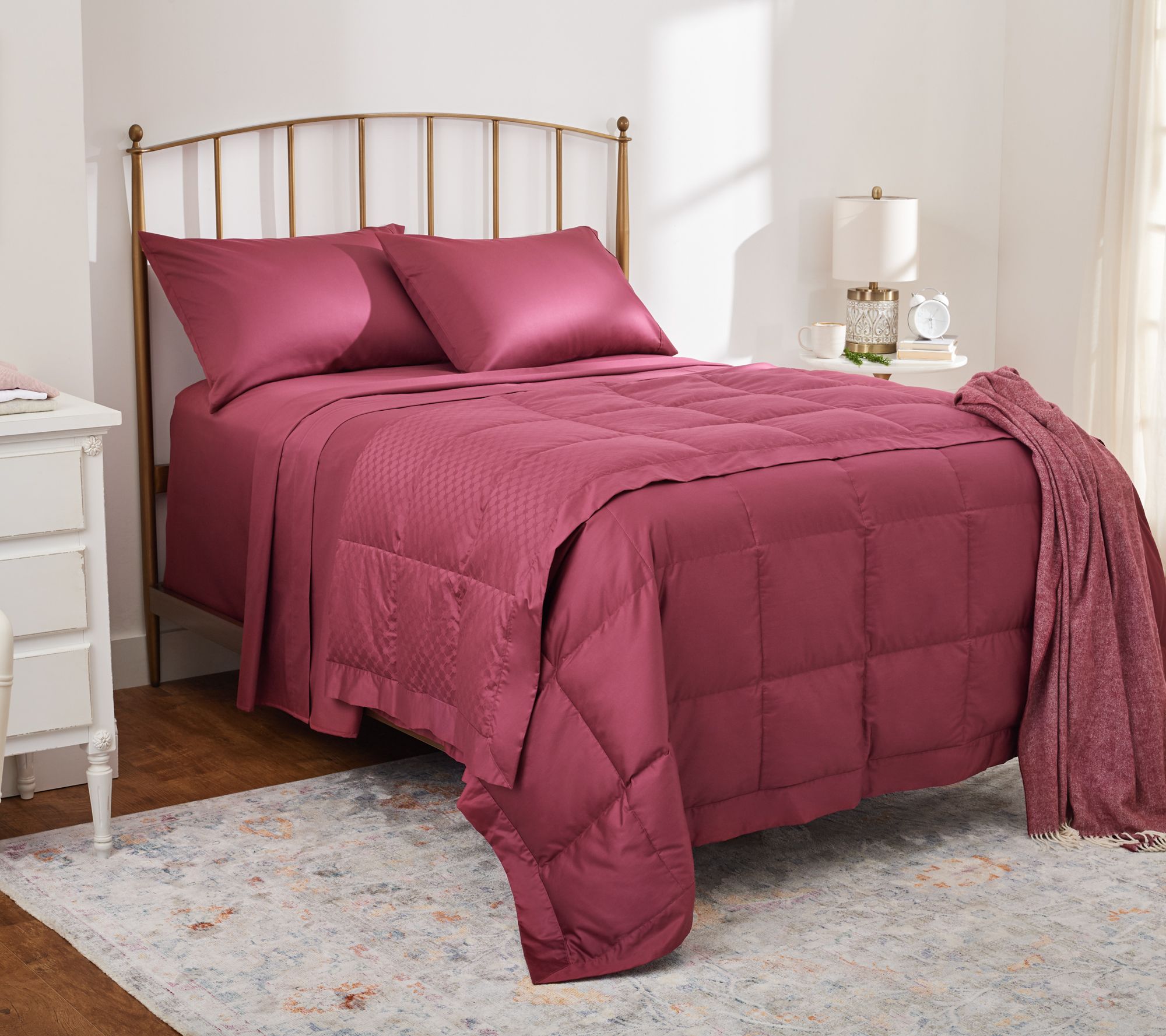 (QVC) Northern Nights 400TC Jacquard Reverse to Solid 650FP Down