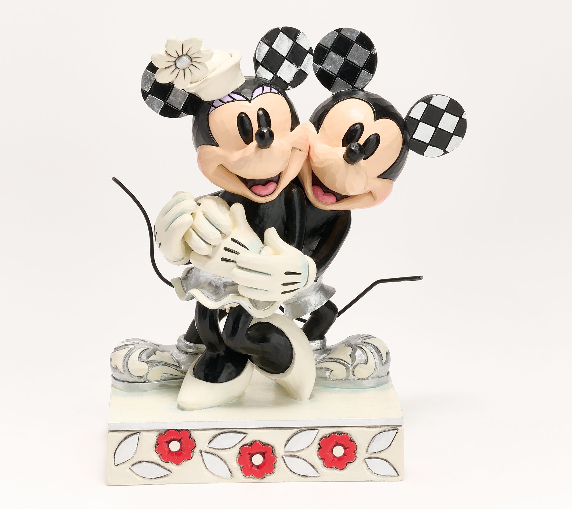Download Mickey and Minnie Mouse Celebrate Love