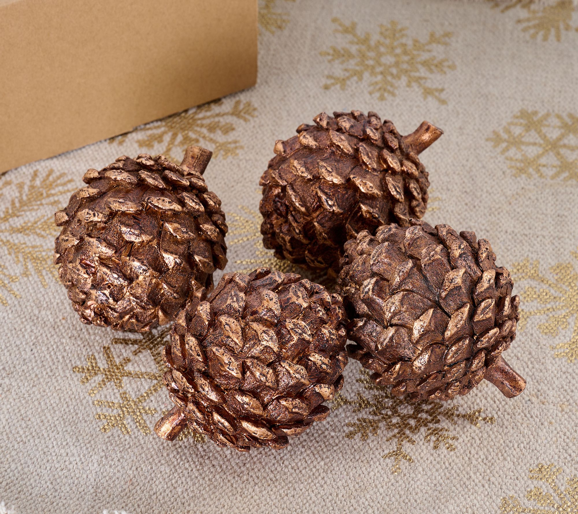 SHWK 9/22 Set of 4 Antiqued Resin Artichokes By Valerie