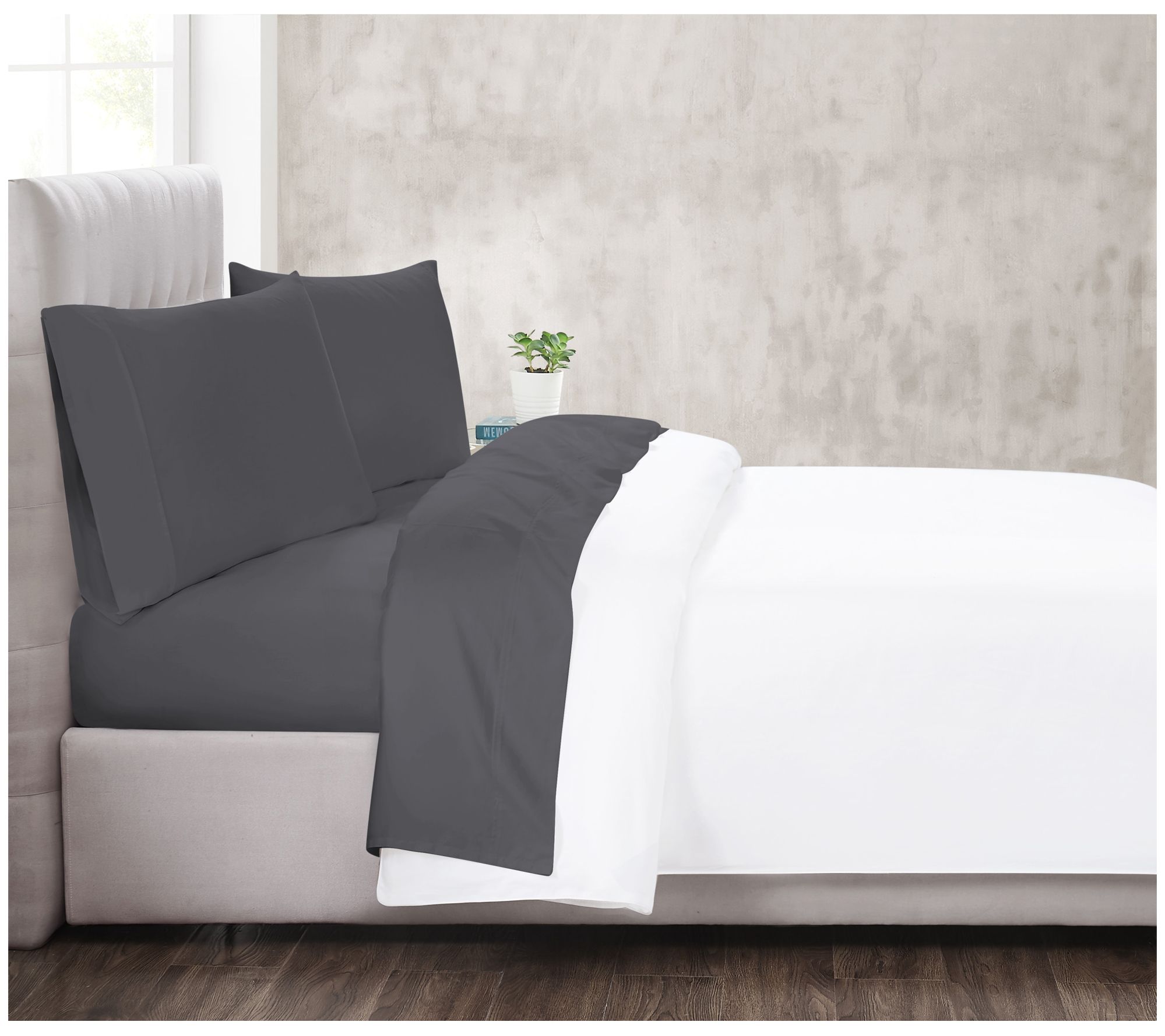Christian Siriano NY 300TC Cotton Sateen QueenSheet Set
