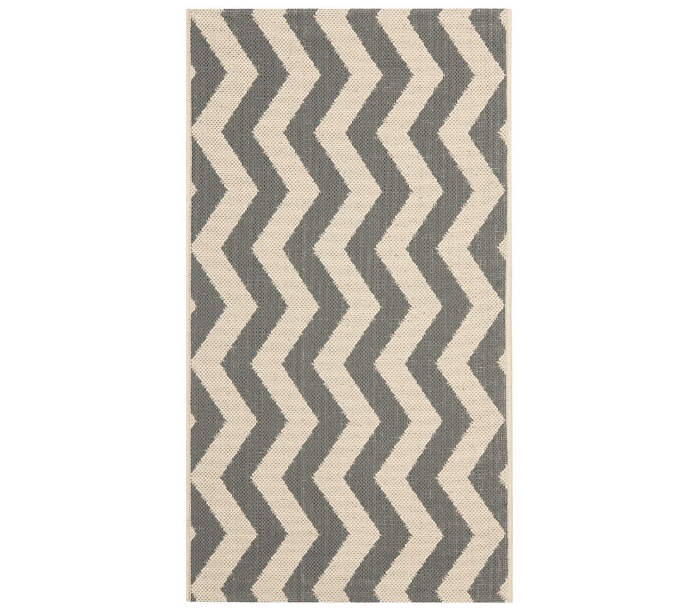 Safavieh 4' x 5'7" Vertical Zigzag Indoor/Outdoor Rug