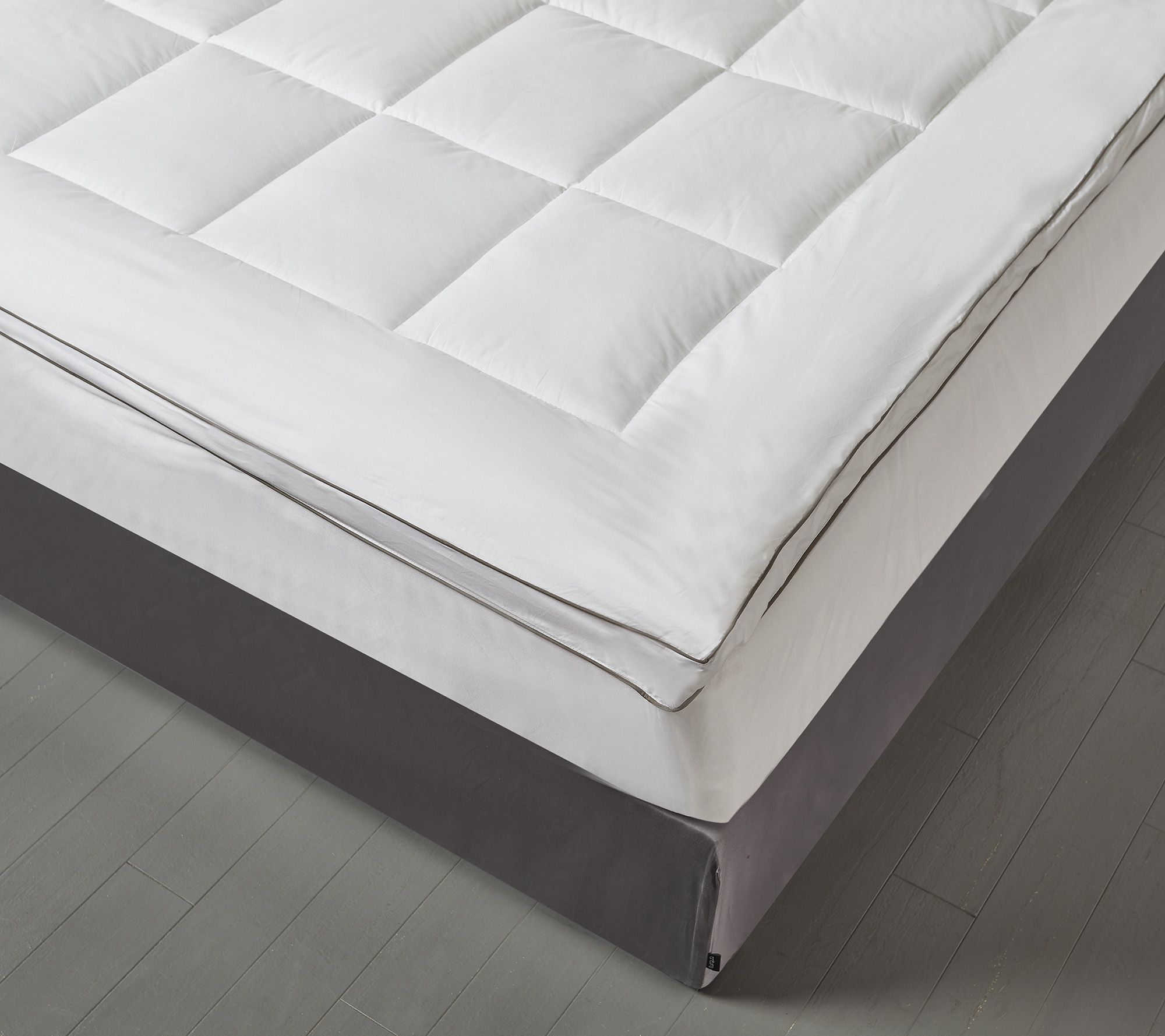 Kathy Ireland 225TC TencelPoly Filled MattressTopper Full