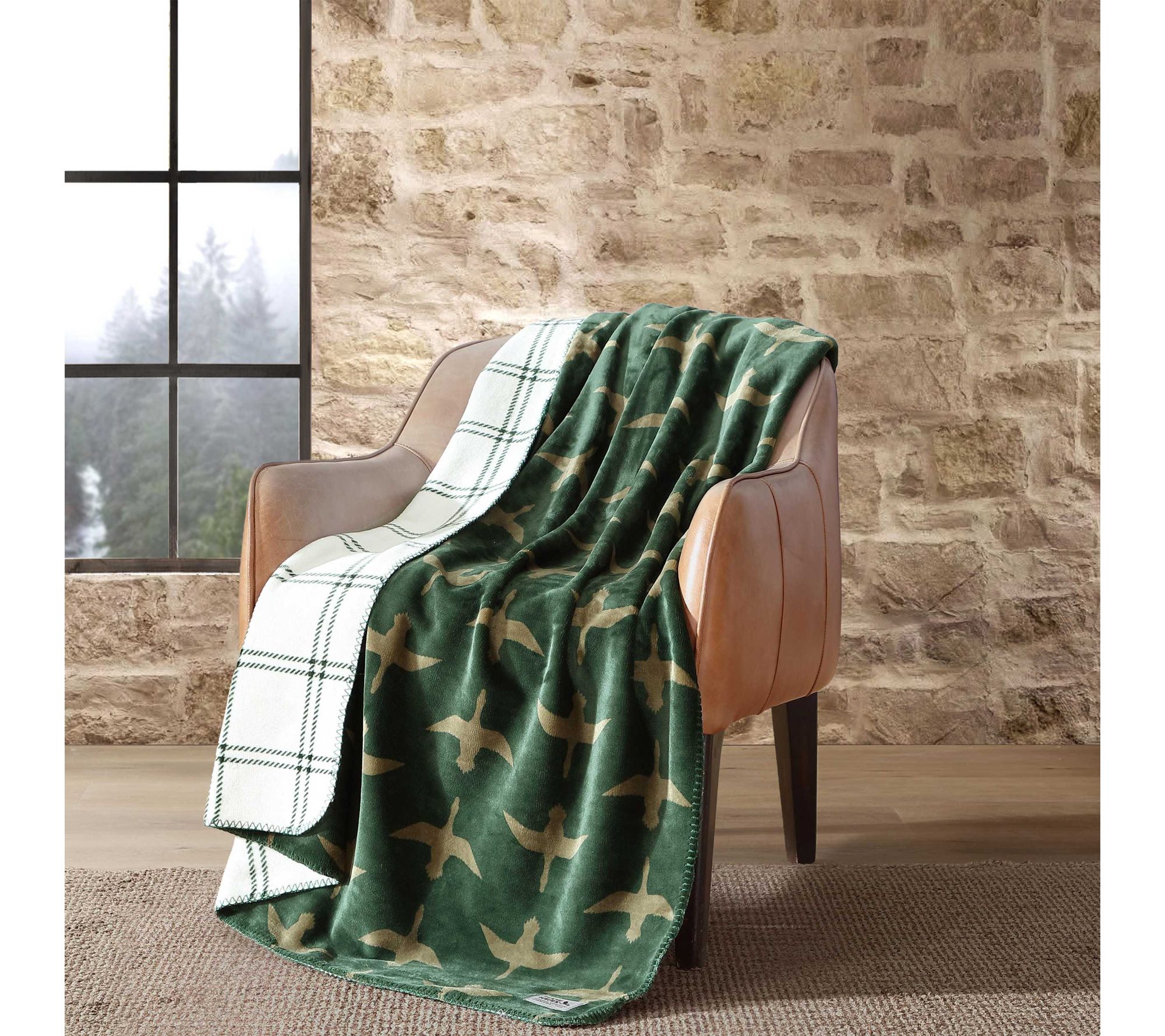 Eddie Bauer Geese Reversible Lush Flannel 60x70Throw