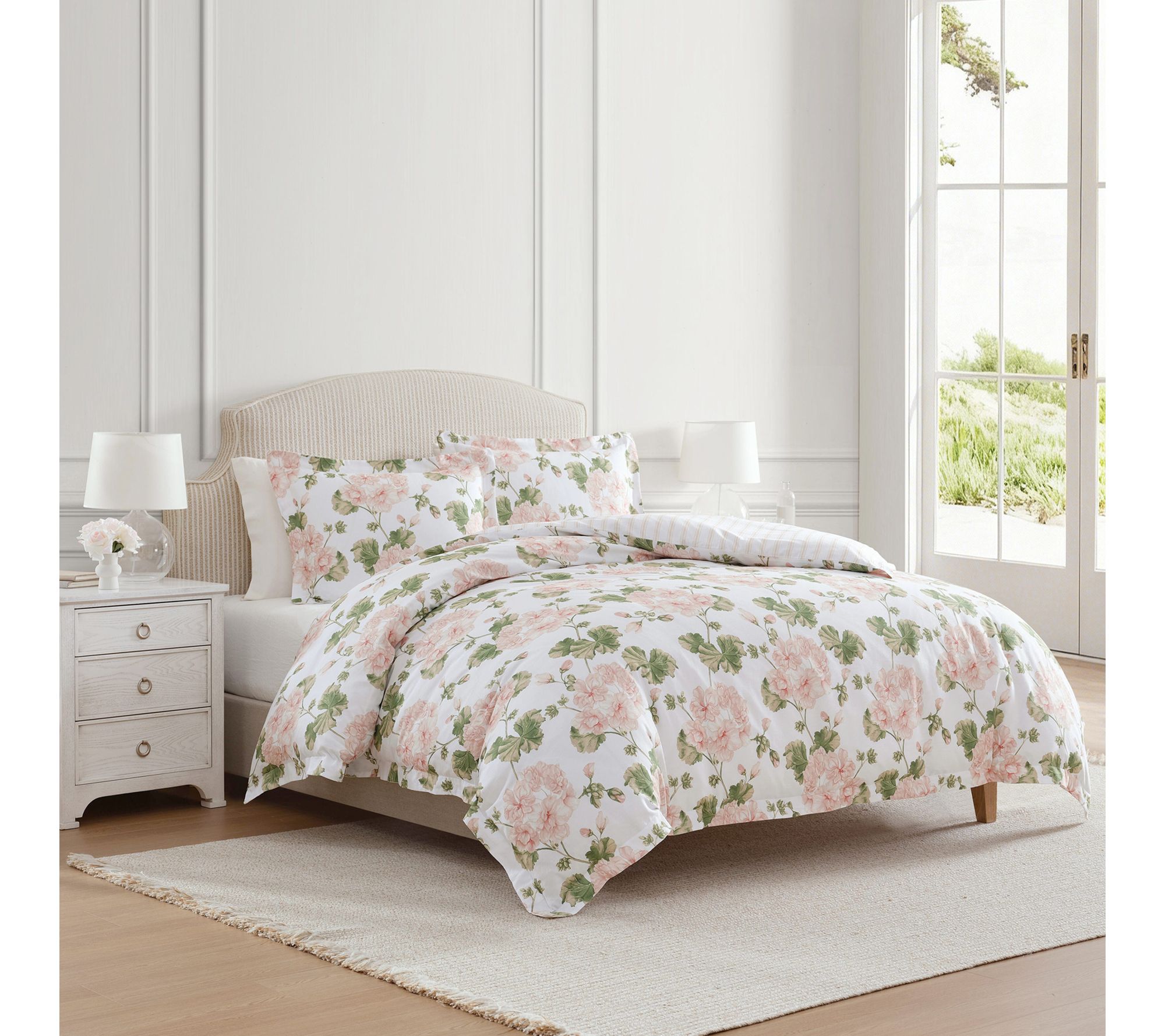 Martha Stewart Geranium Bloom /Pink Cotton Queen Duvet Set