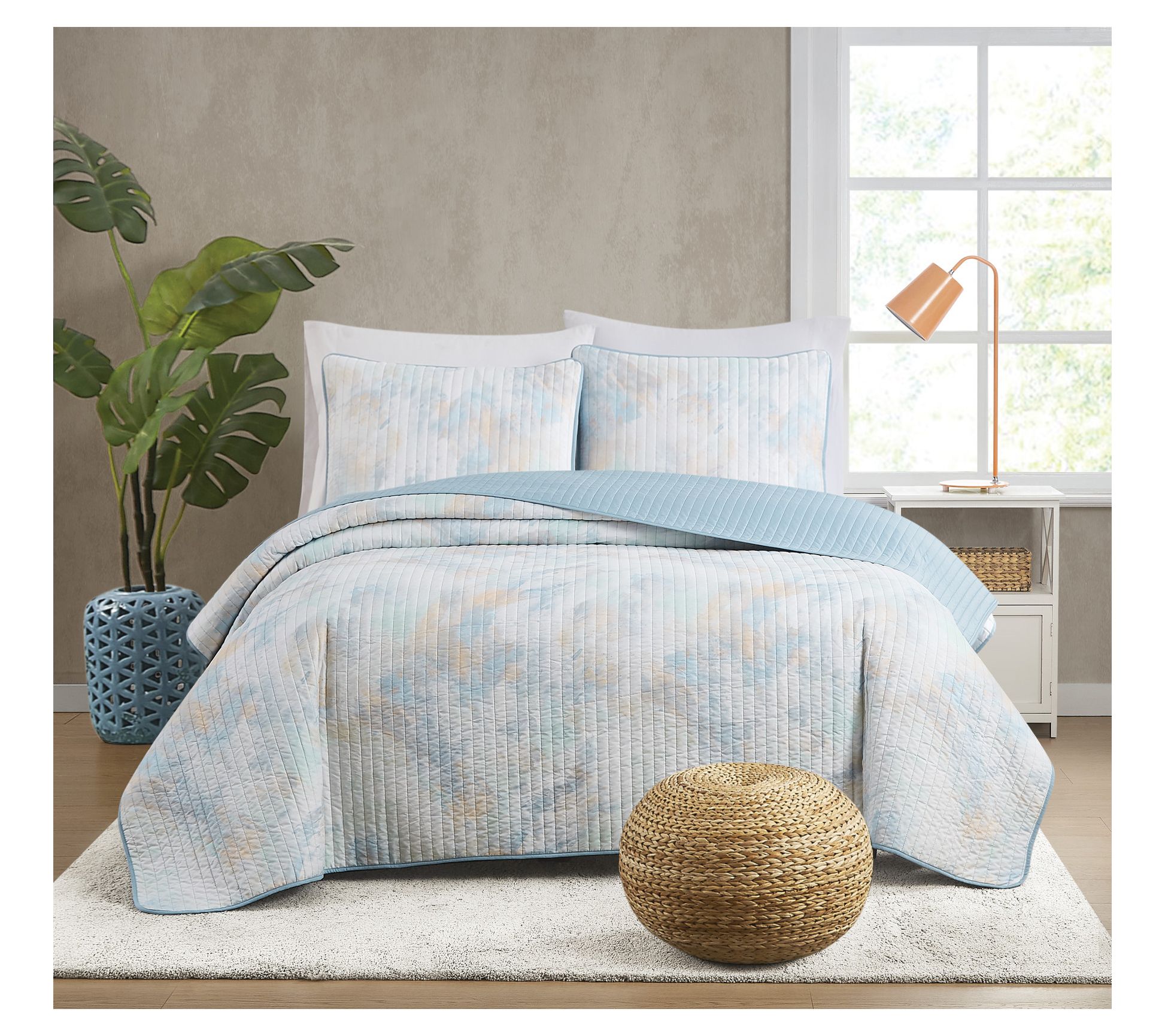 Truly Soft Hannah Watercolor King 3 Piece QuiltSet