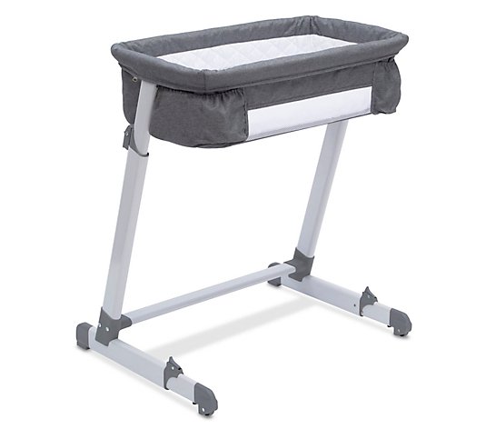 Simmons Kids Deluxe By the Bed Bassinet