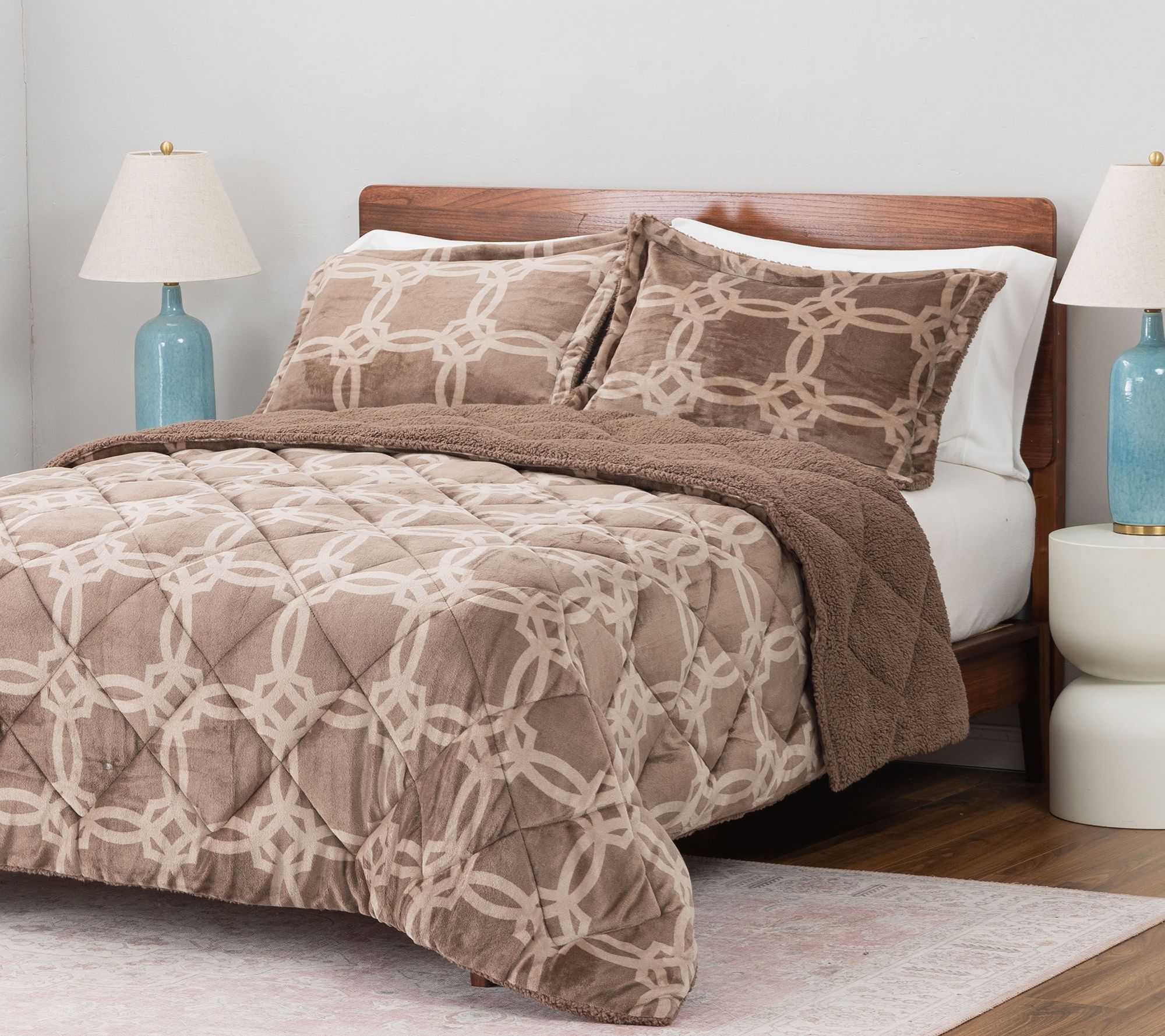 "As Is" Berksire Velvetsoft & Sherpa Comfort & Sham Set-Full