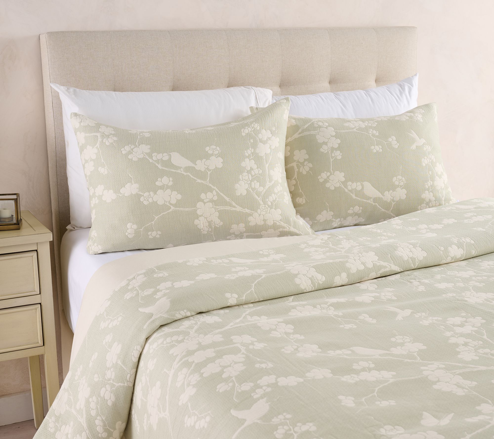  Northern Nights Cherry Blossom Jacquard Comforter & Sham Set - H517293