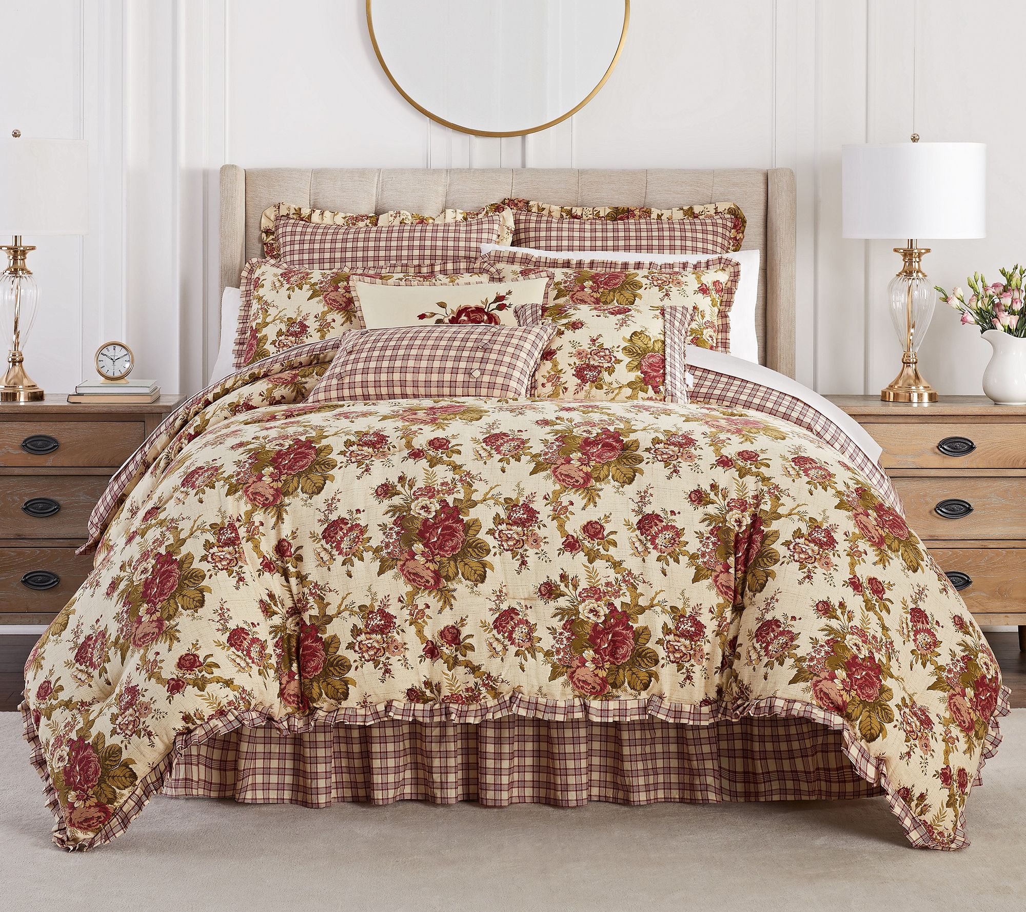 Waverly Norfolk 4Piece Queen Comforter Set