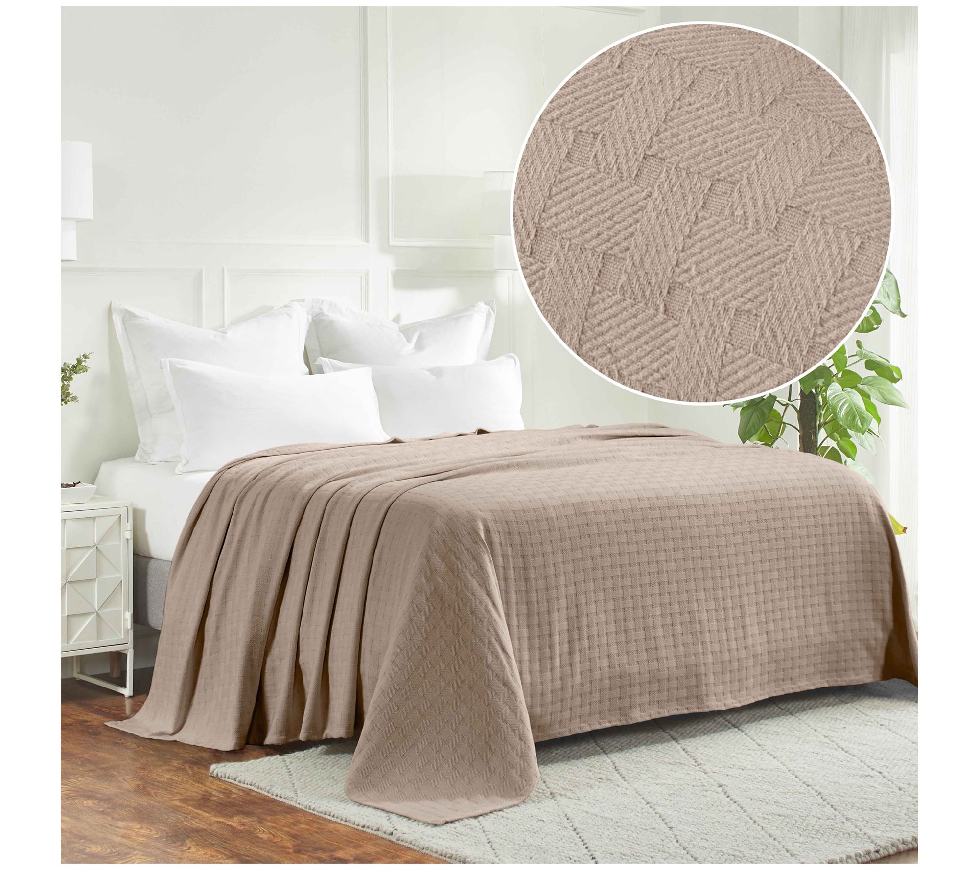 Superior Cotton All-Season Plush Full/Queen Blaket