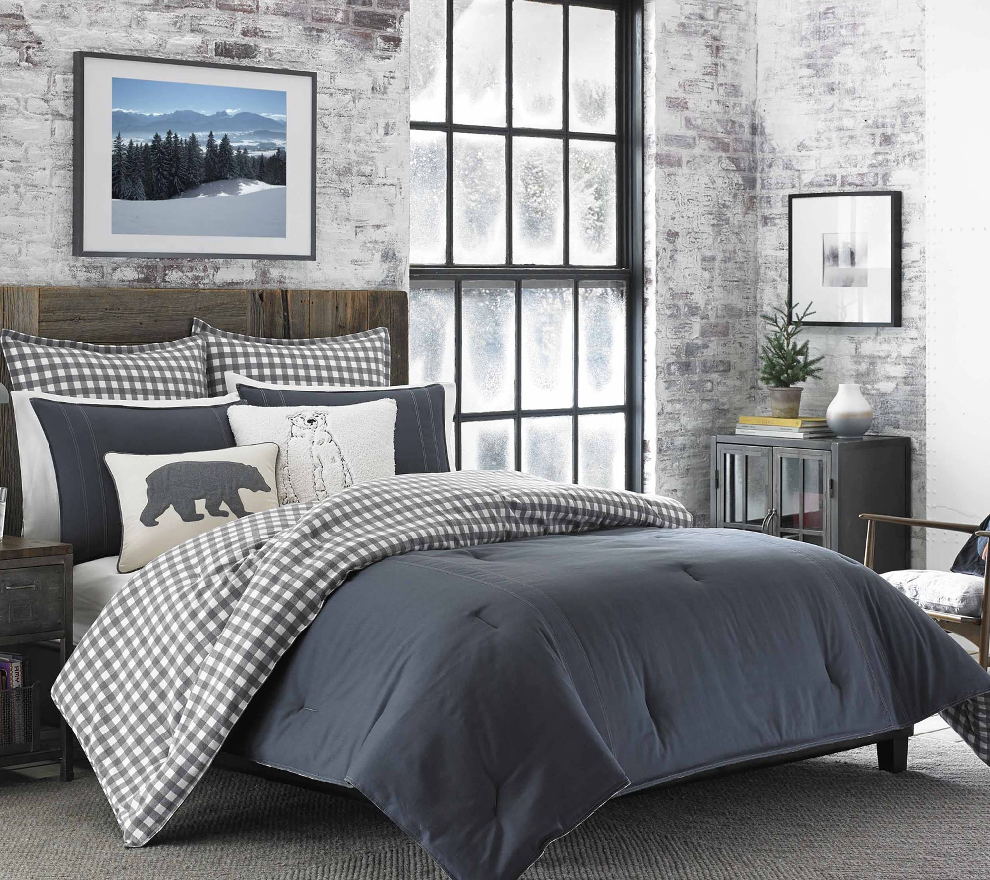 Eddie Bauer Kingston Grey Reversible Full/QueenComforter Set