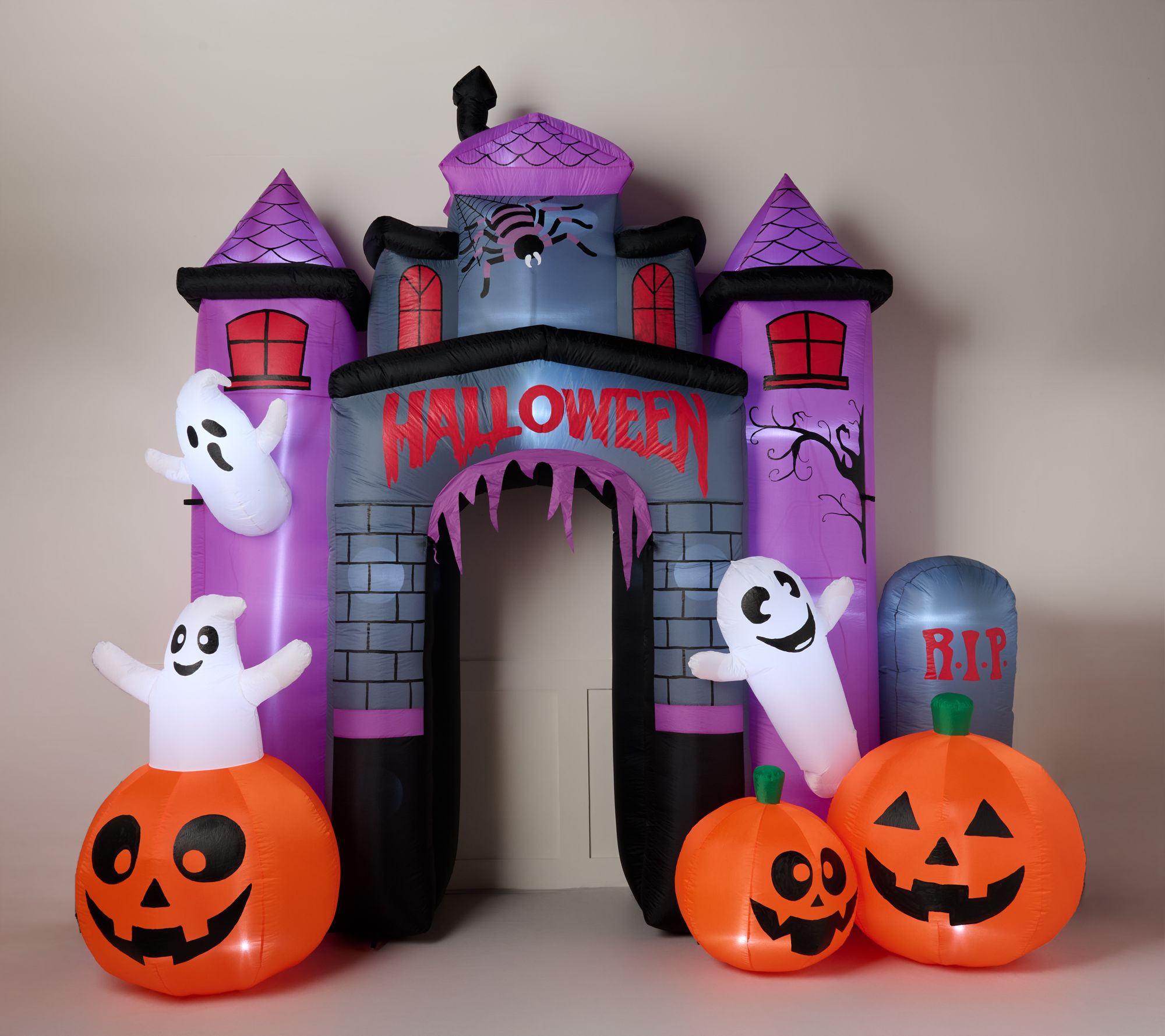 Hay & Harvest 12' Oversized Inflatable Haunted House