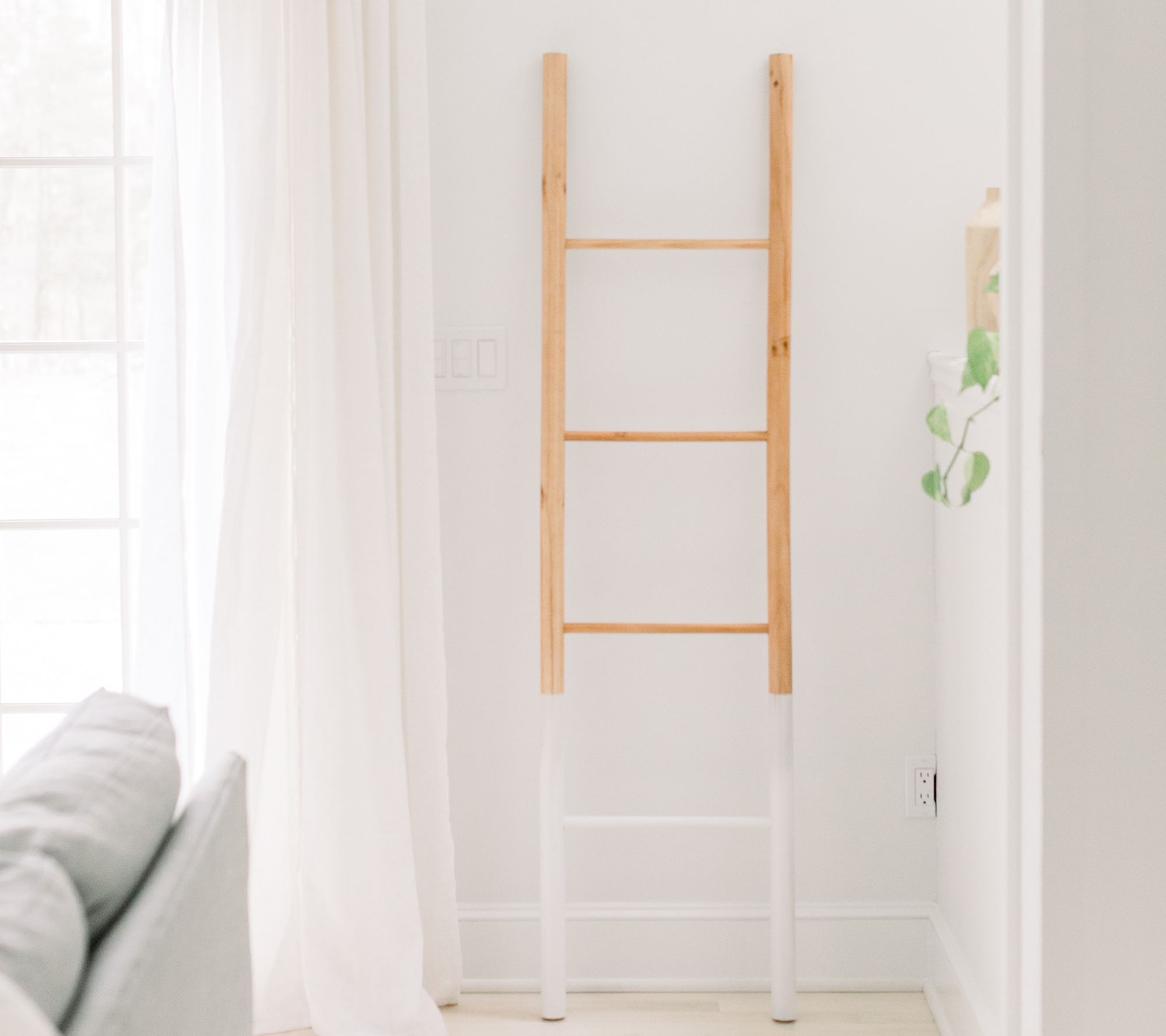 Dipped blanket online ladder