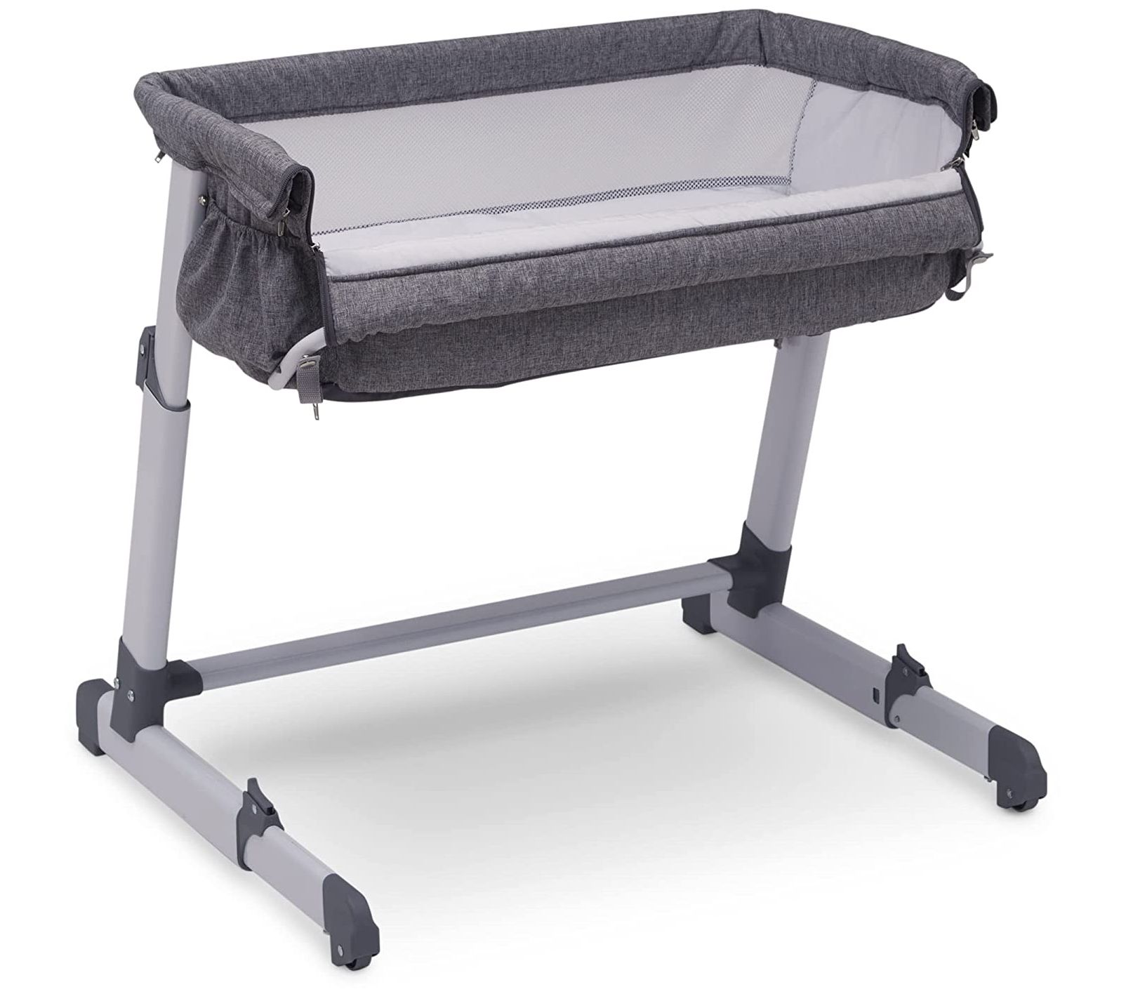 Simmons Kids Dream Bedside Baby Bassinet Sleeper